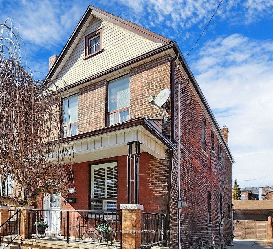 4 Burnfield Ave