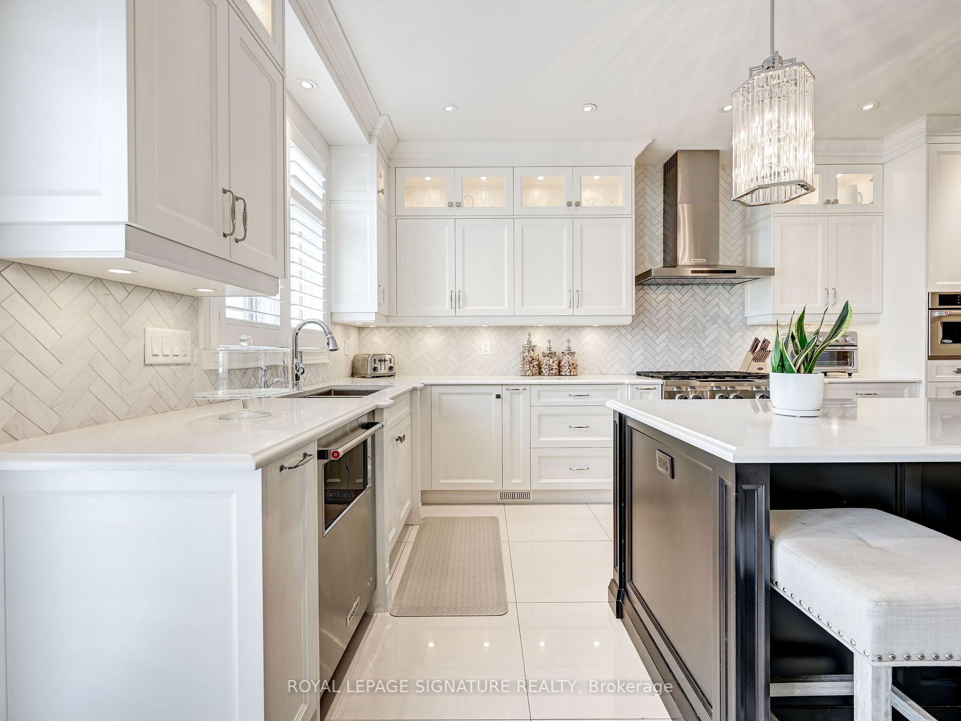 532 Amarone Court