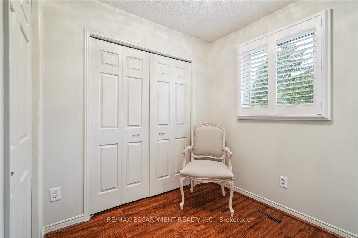 455 Linden Lane
