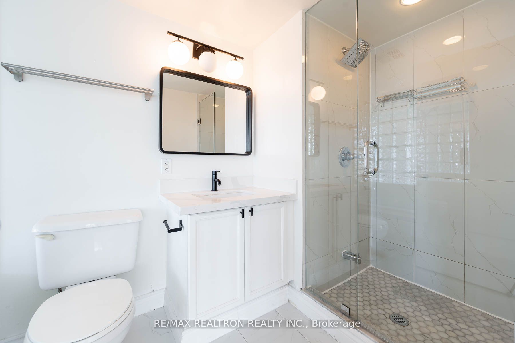 250 Manitoba Street, #616