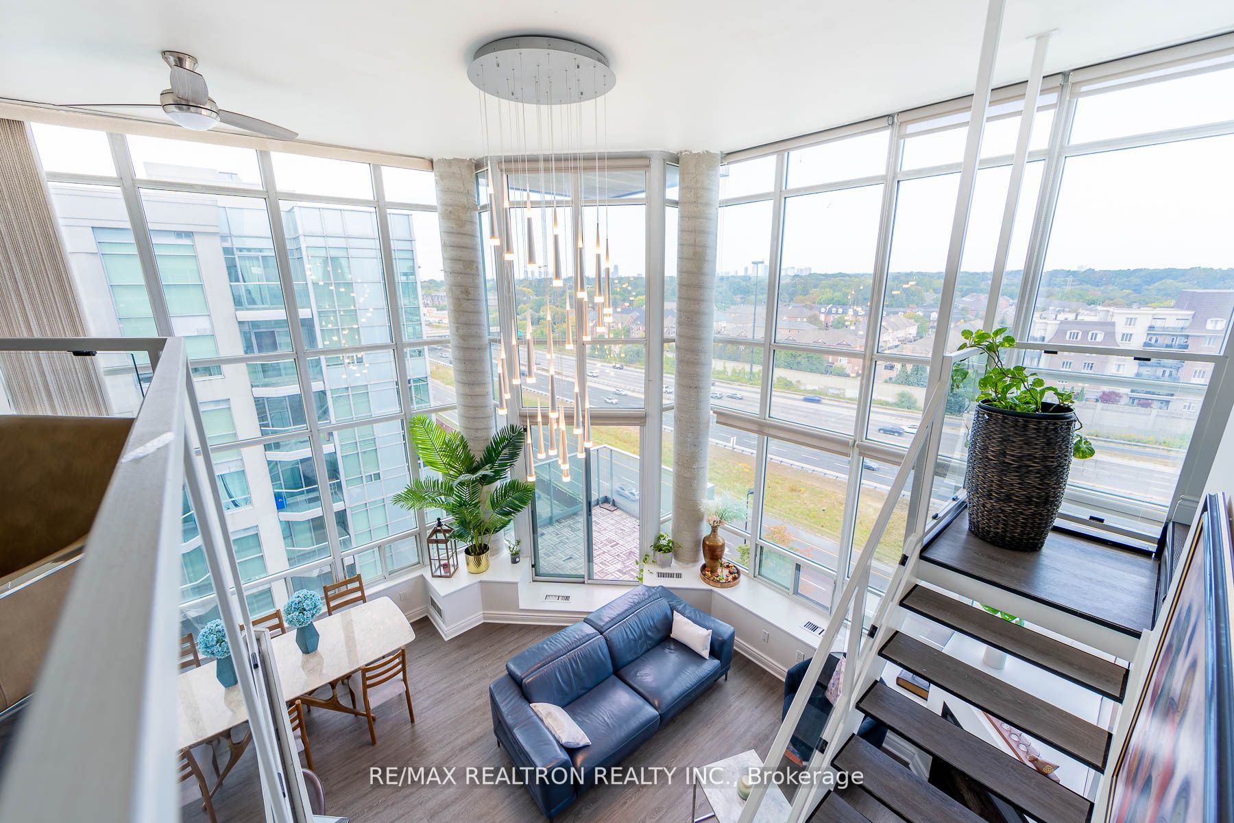 250 Manitoba Street, #616
