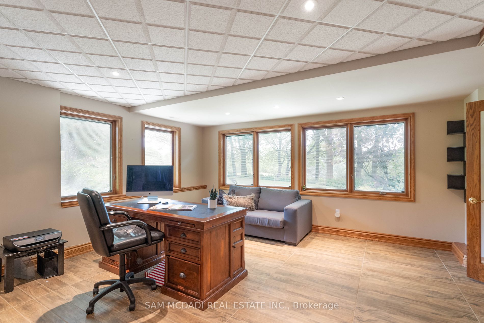 15 Turtle Lake Dr
