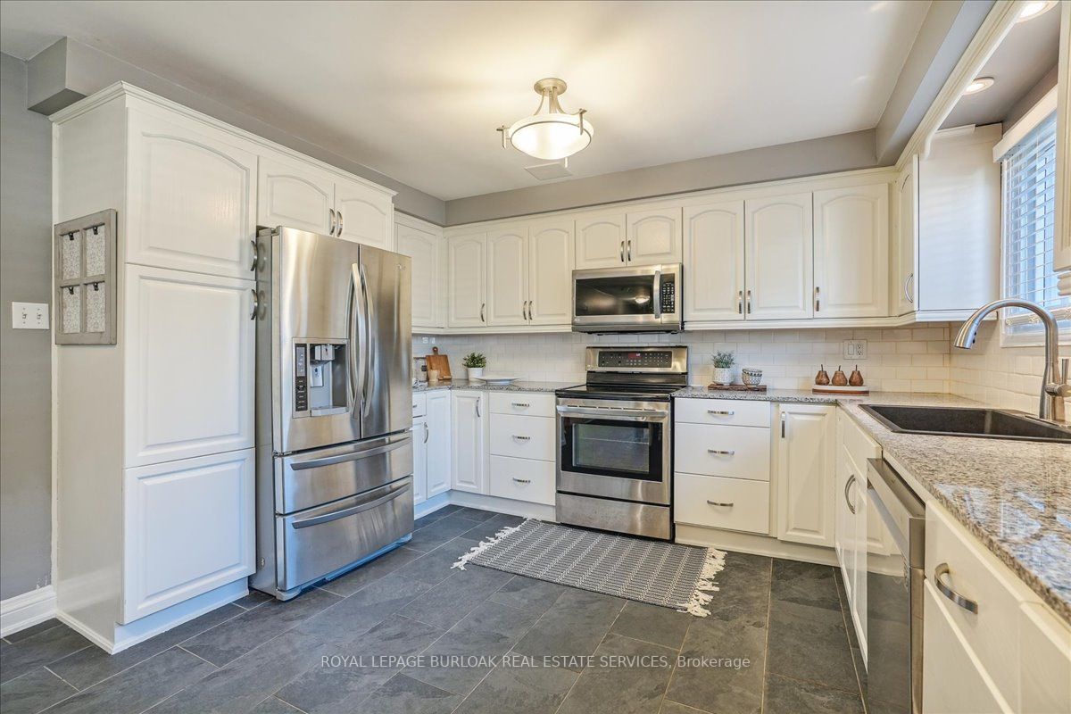 2131 Alconbury Cres