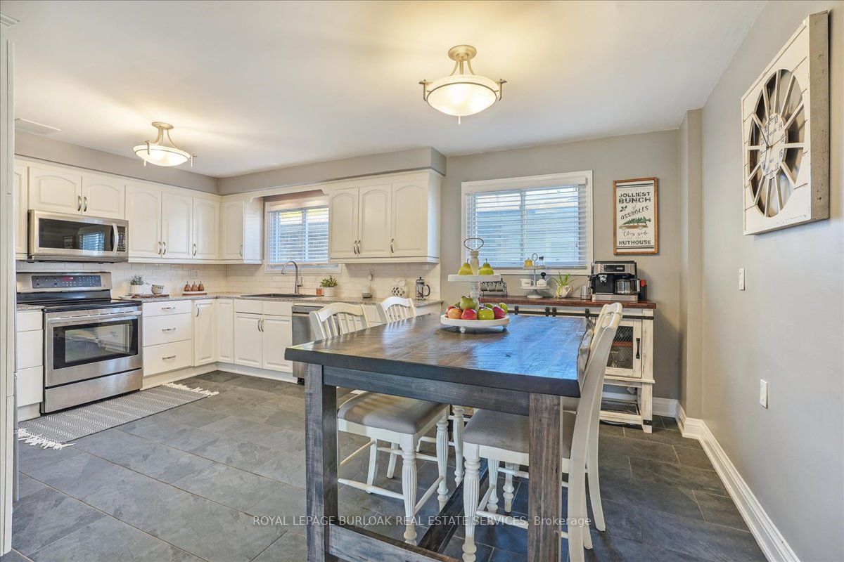 2131 Alconbury Cres