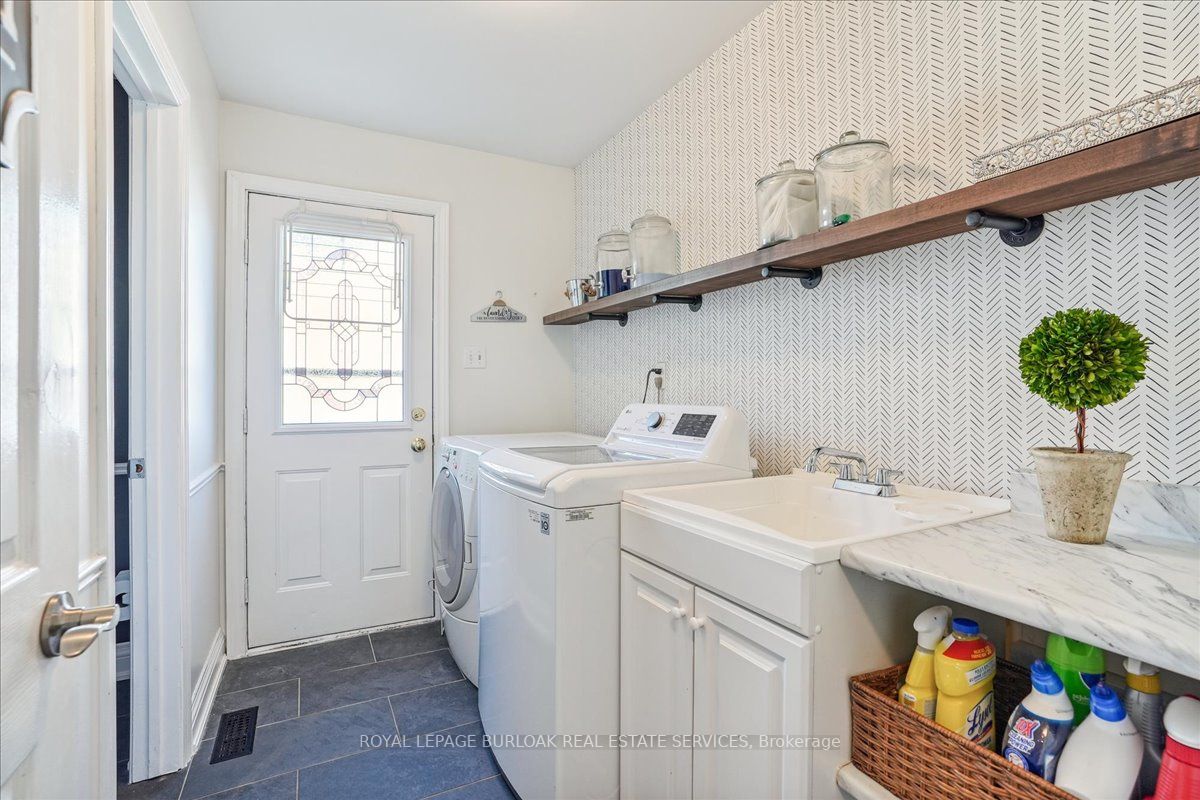 2131 Alconbury Cres
