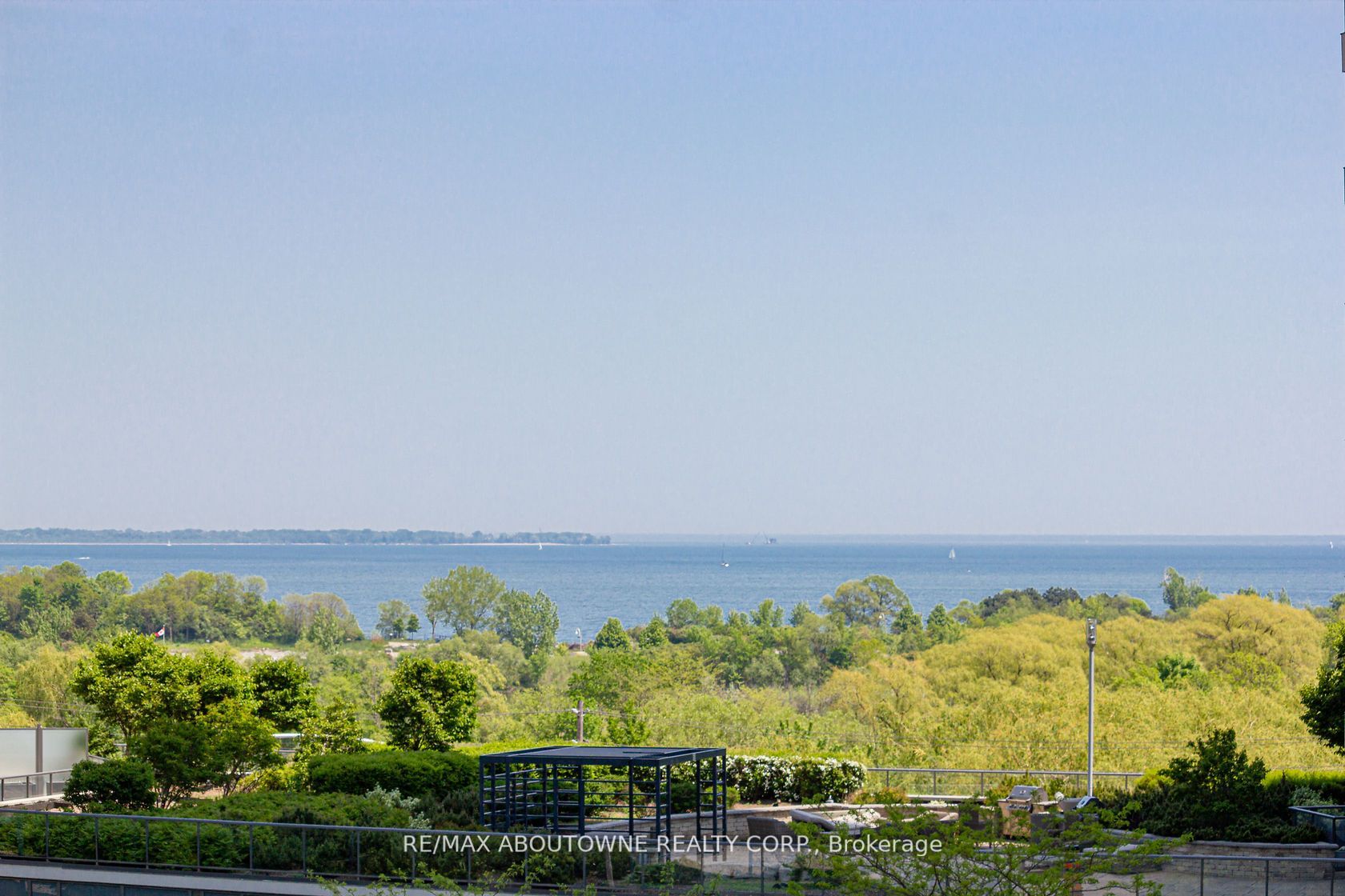 15 Legion Rd, #601