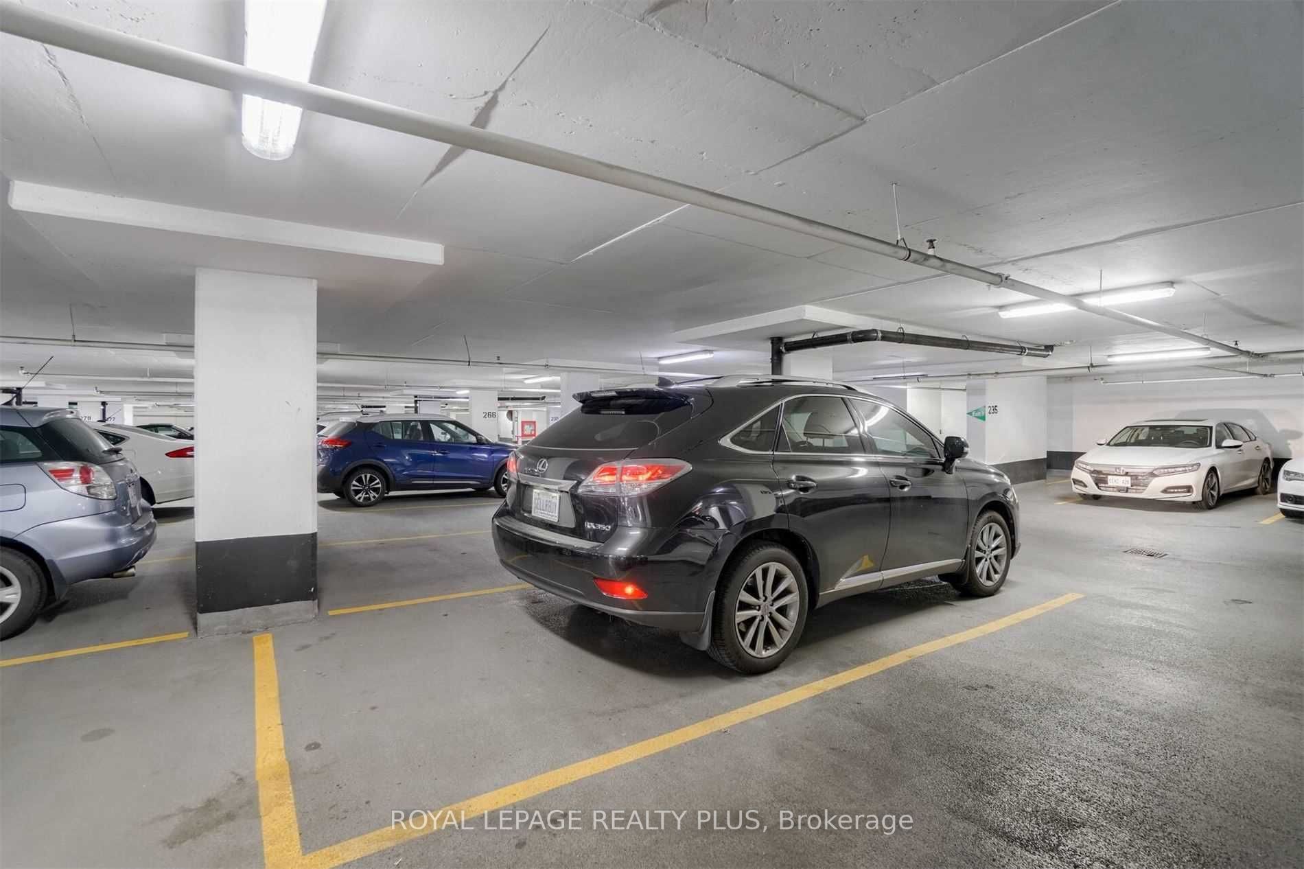 105 The Queensway Ave, #3415