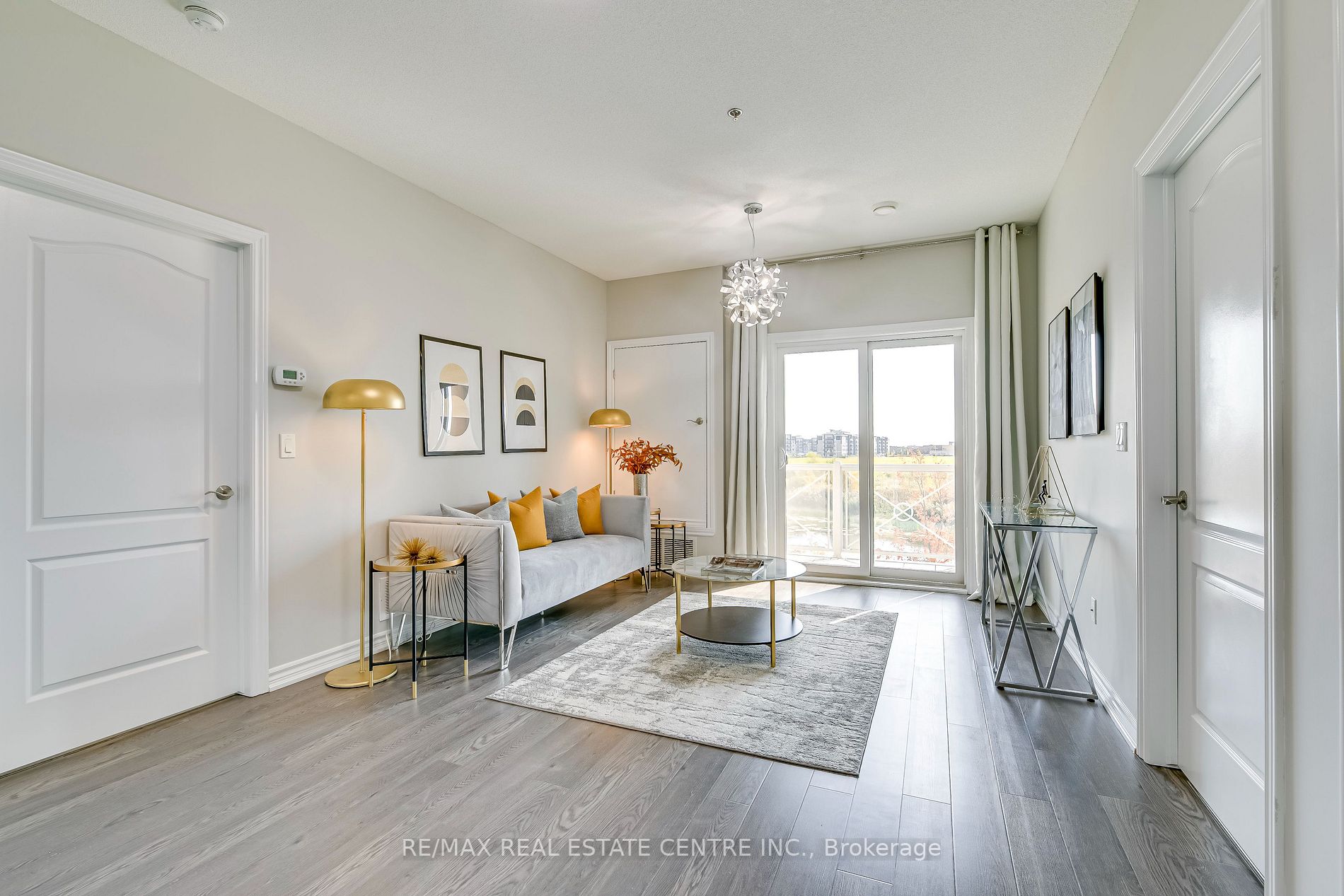 1360 Costigan Rd, #204