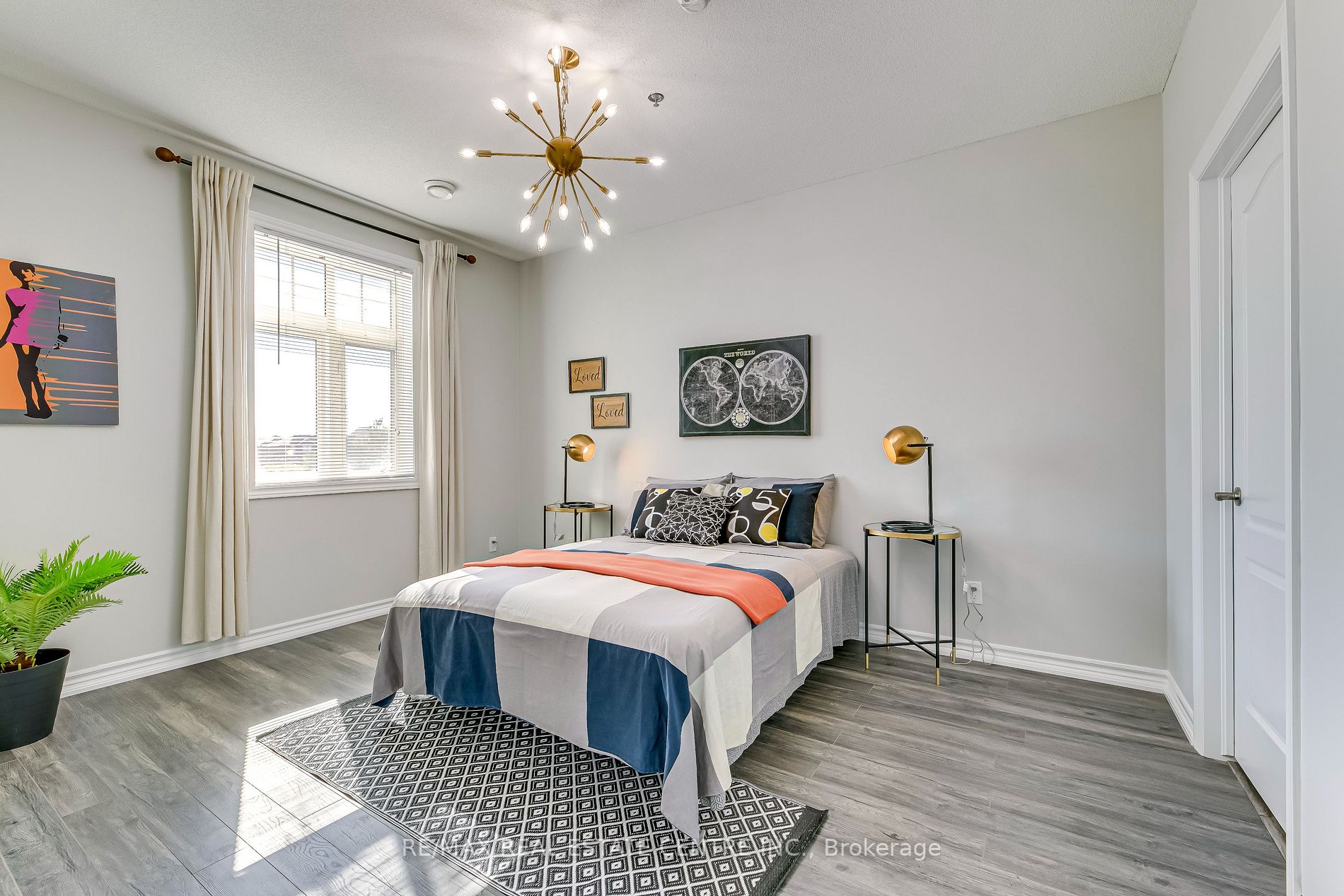 1360 Costigan Rd, #204