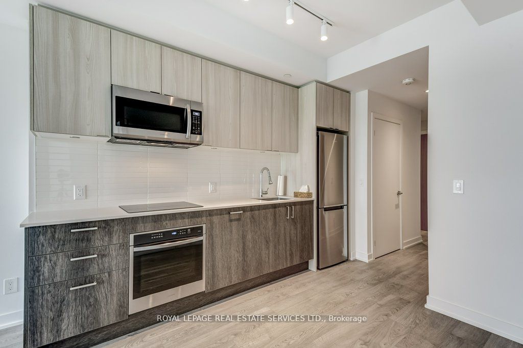 1926 Lake Shore Blvd W, #2703
