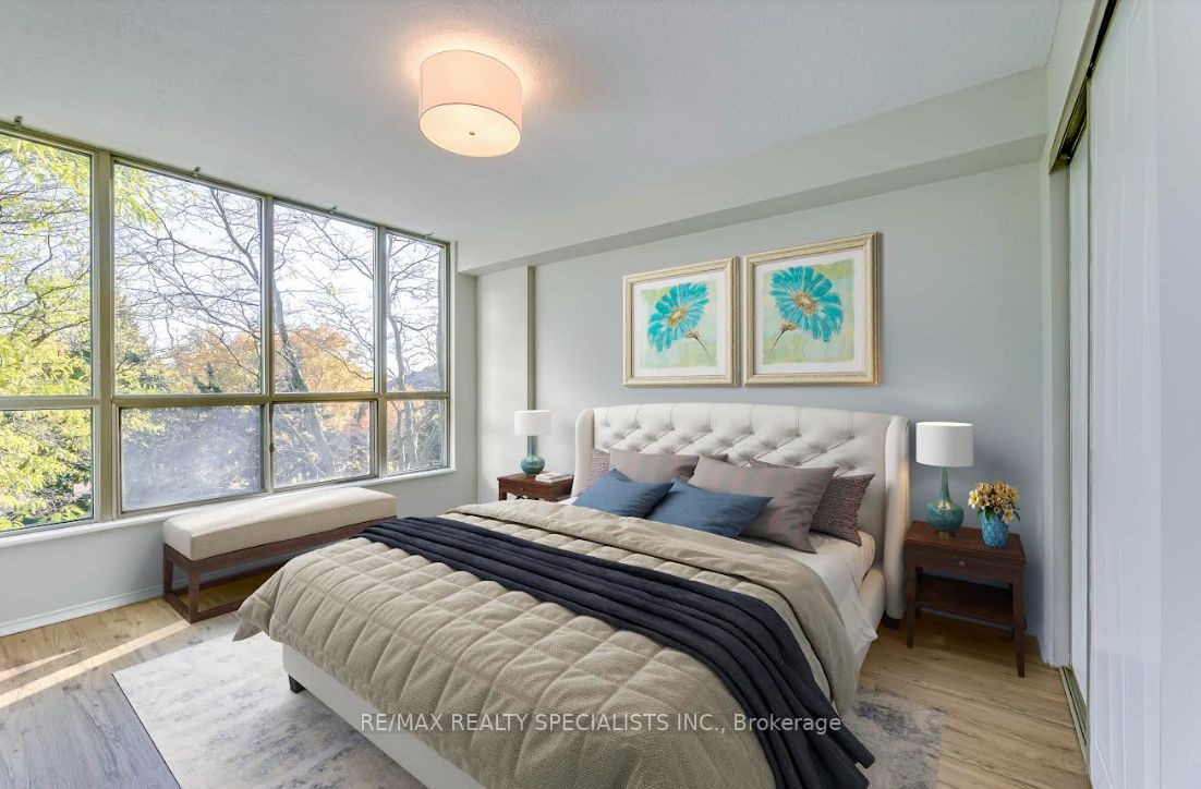1110 Walden Circ, #301