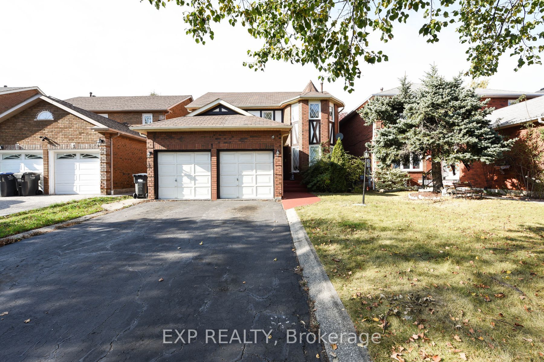 3307 Charlebrook Crt