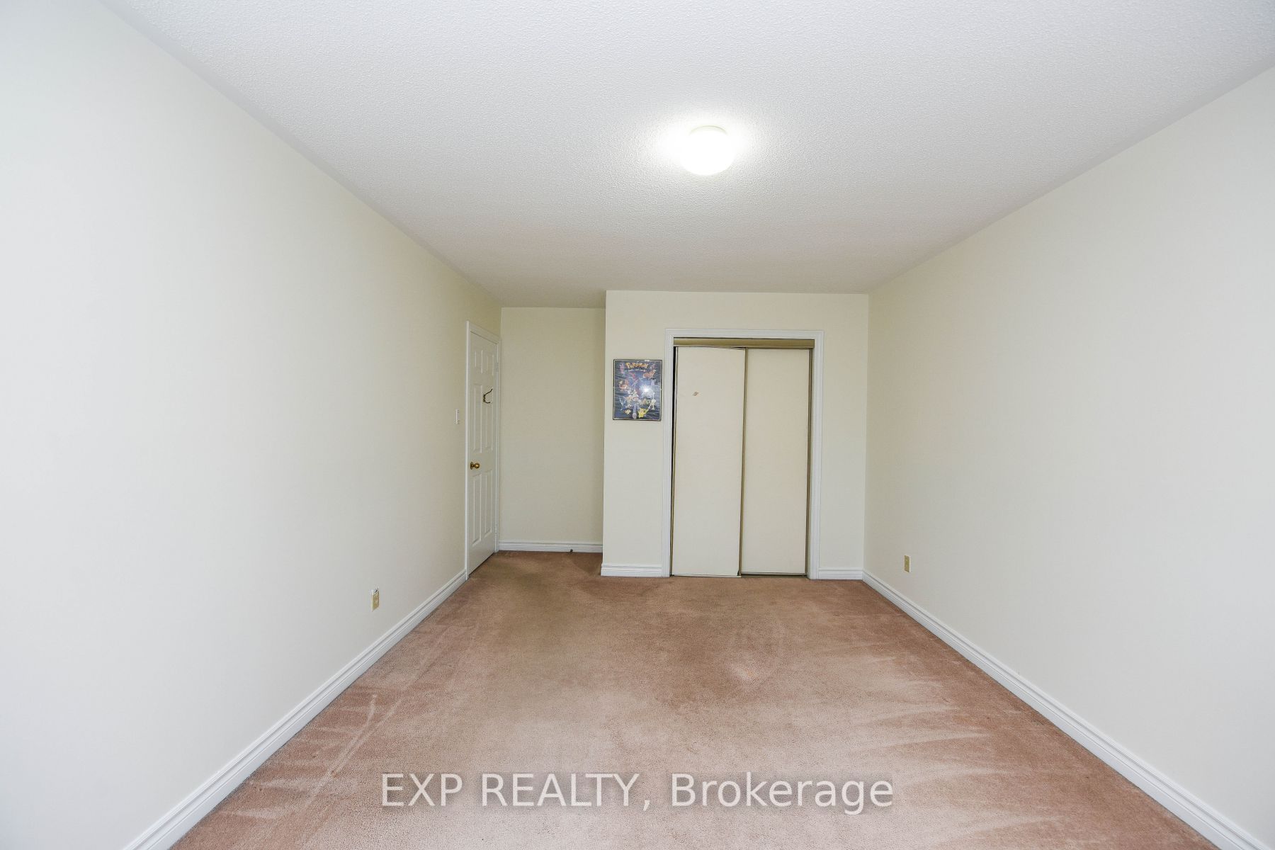 3307 Charlebrook Crt