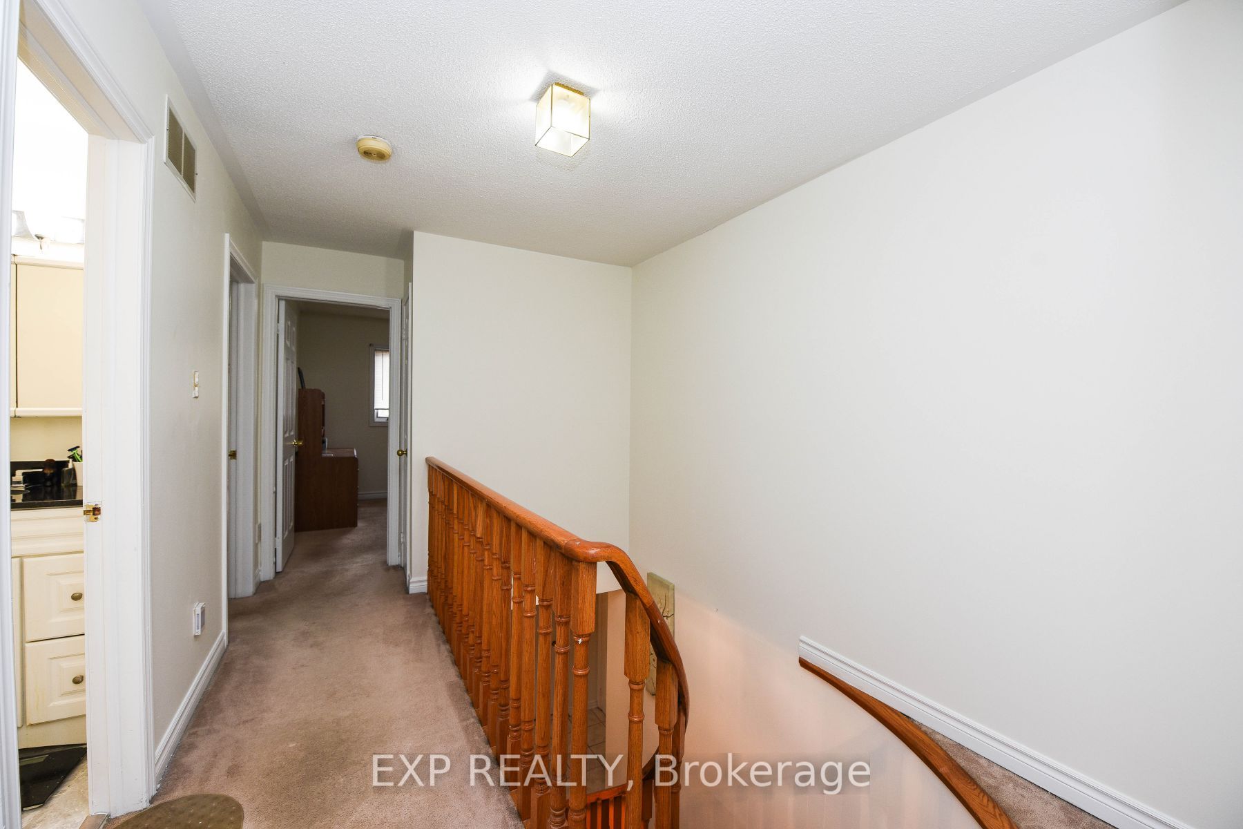 3307 Charlebrook Crt