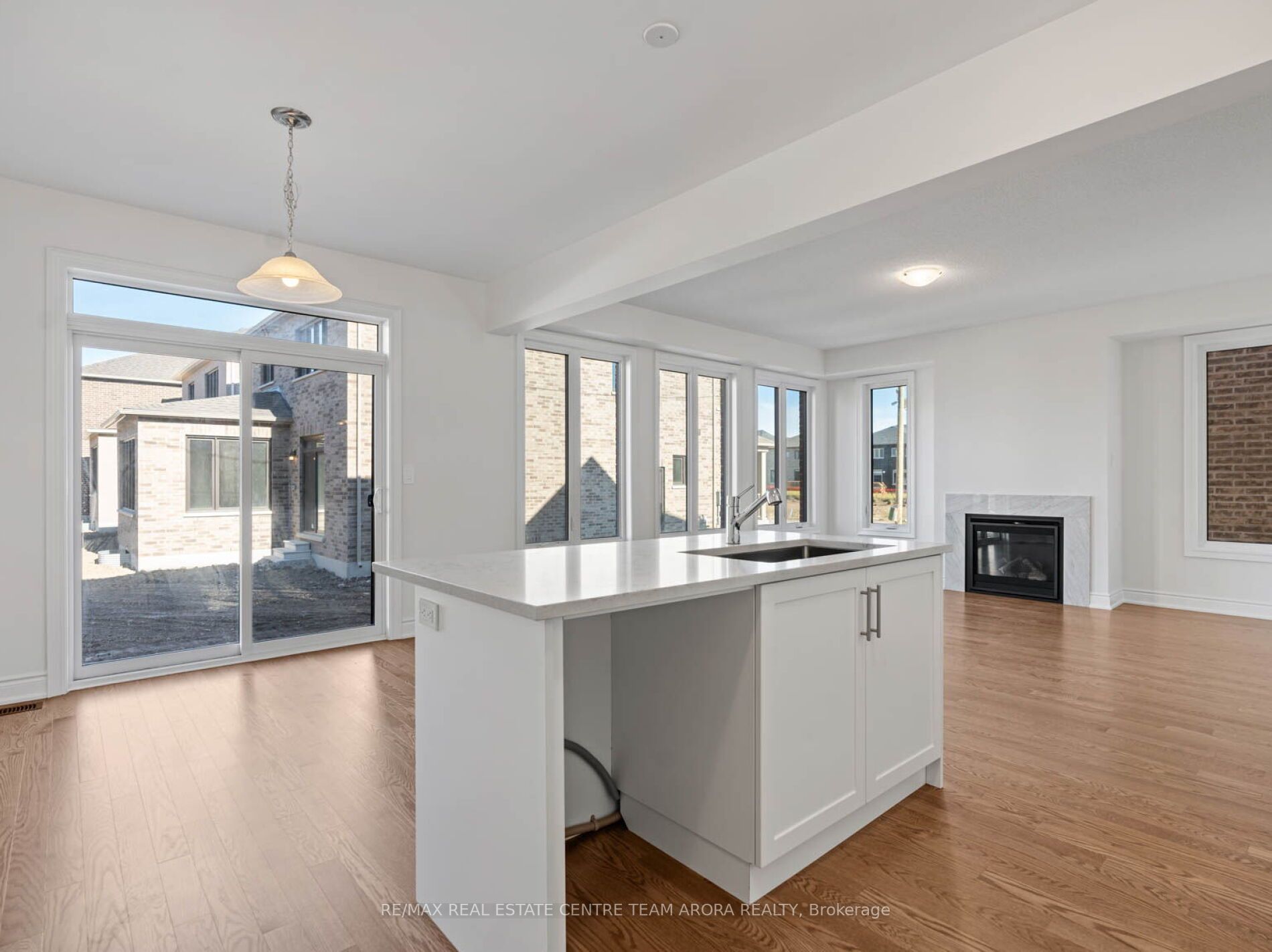 21 Bermondsey Way