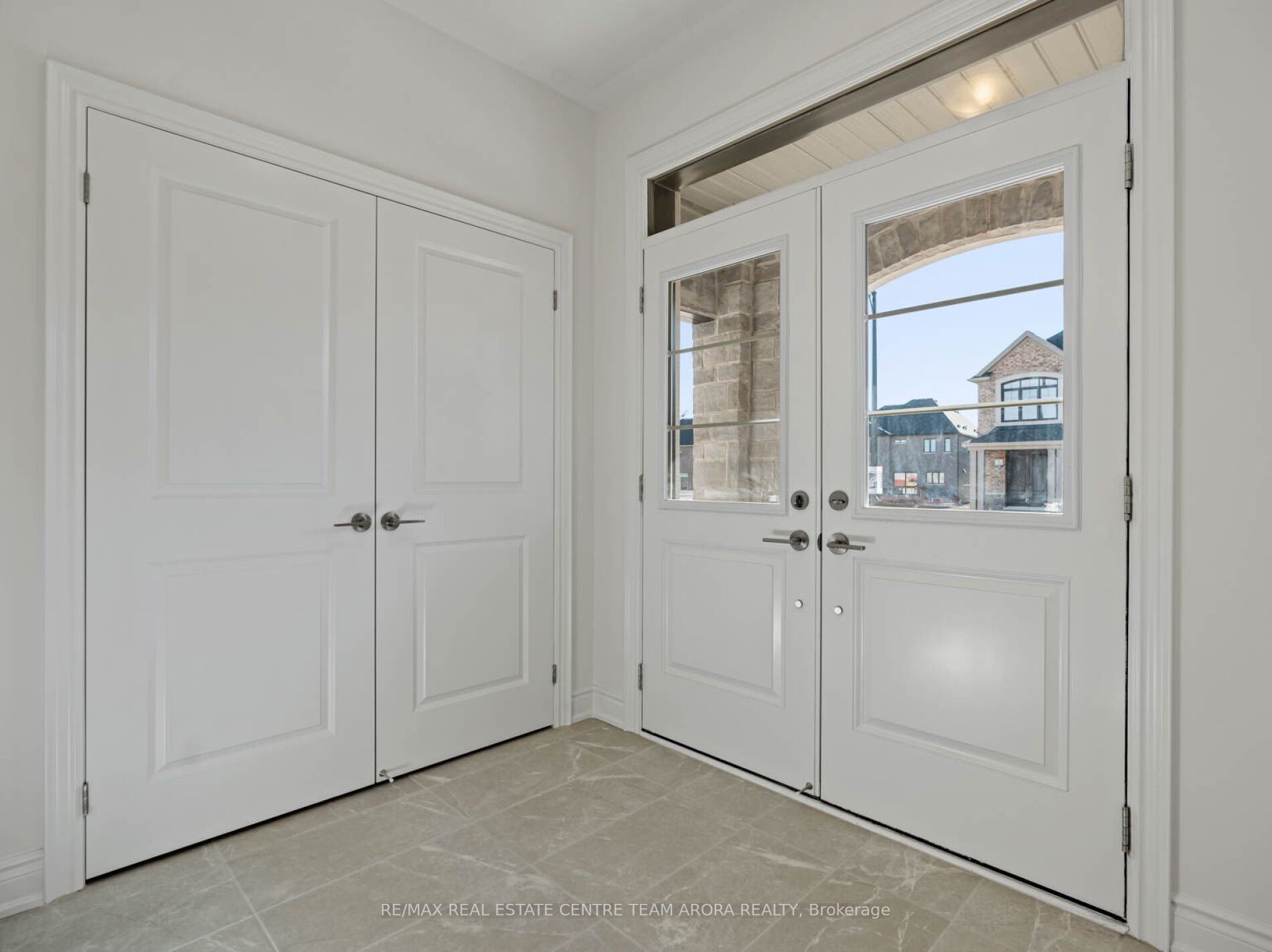 21 Bermondsey Way