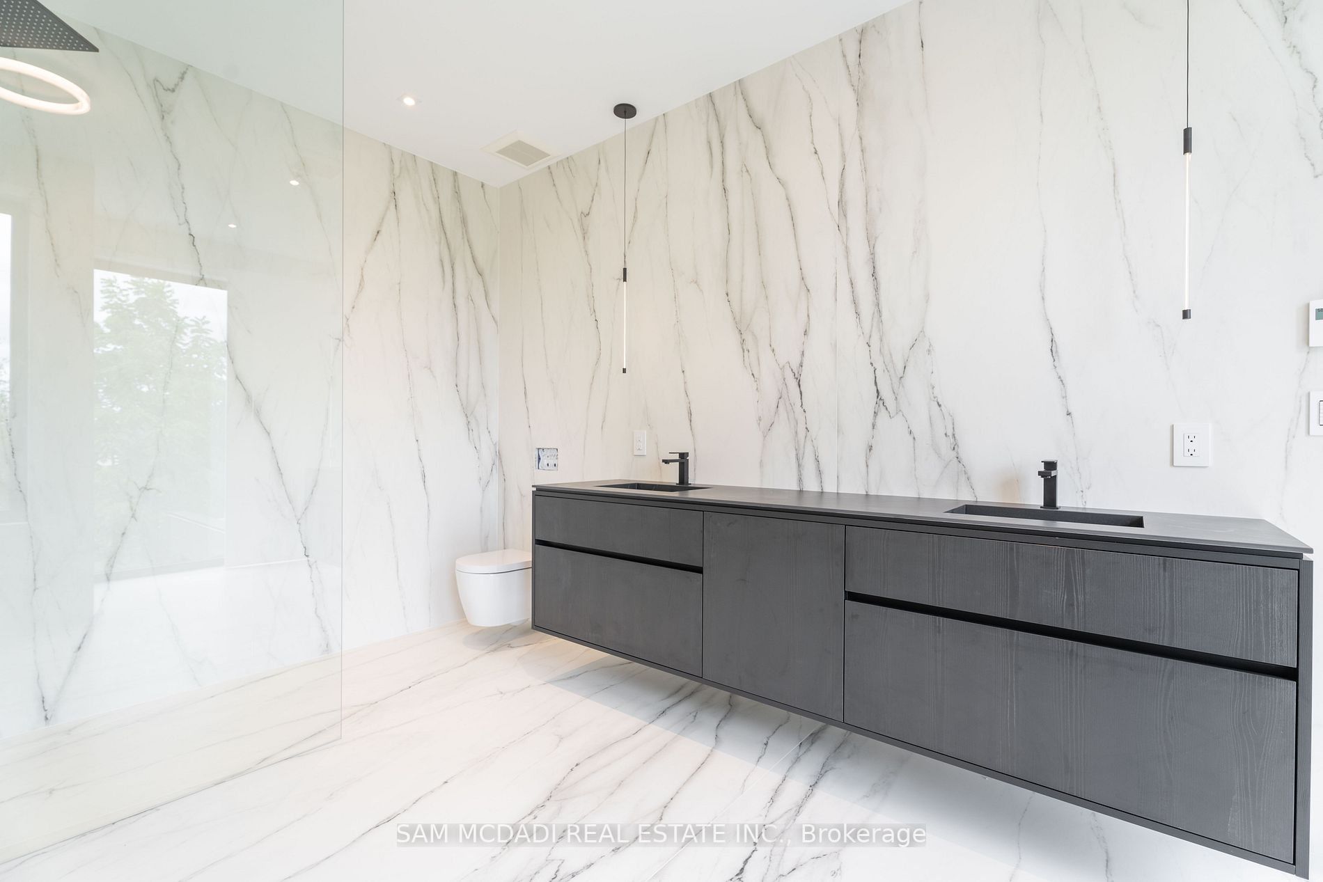 762 Montbeck Cres