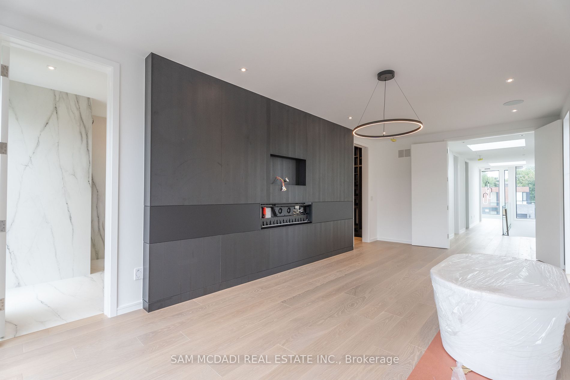 762 Montbeck Cres