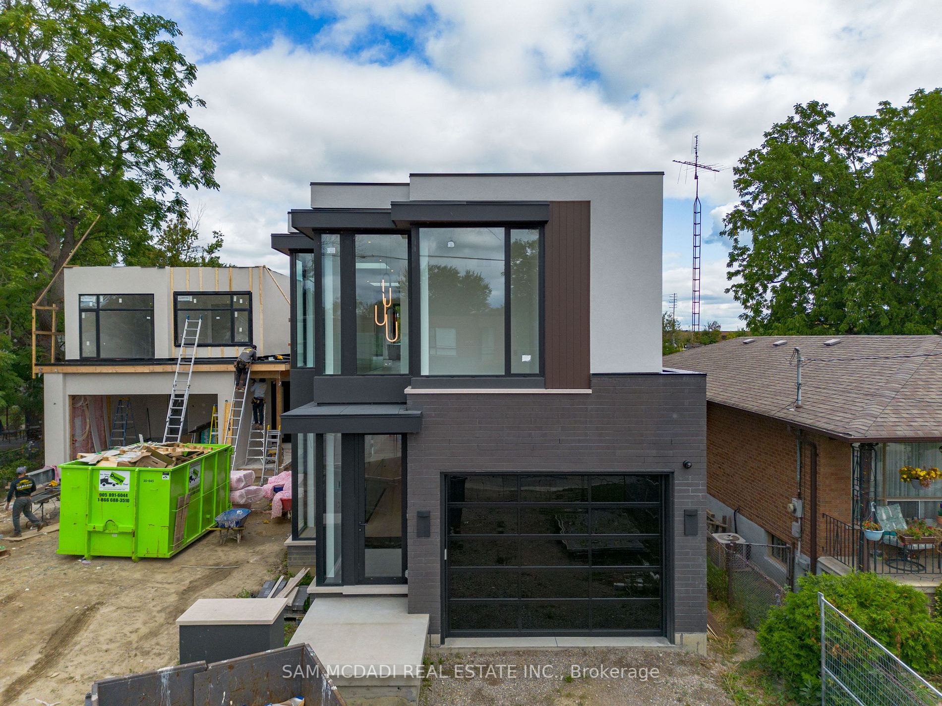 762 Montbeck Cres