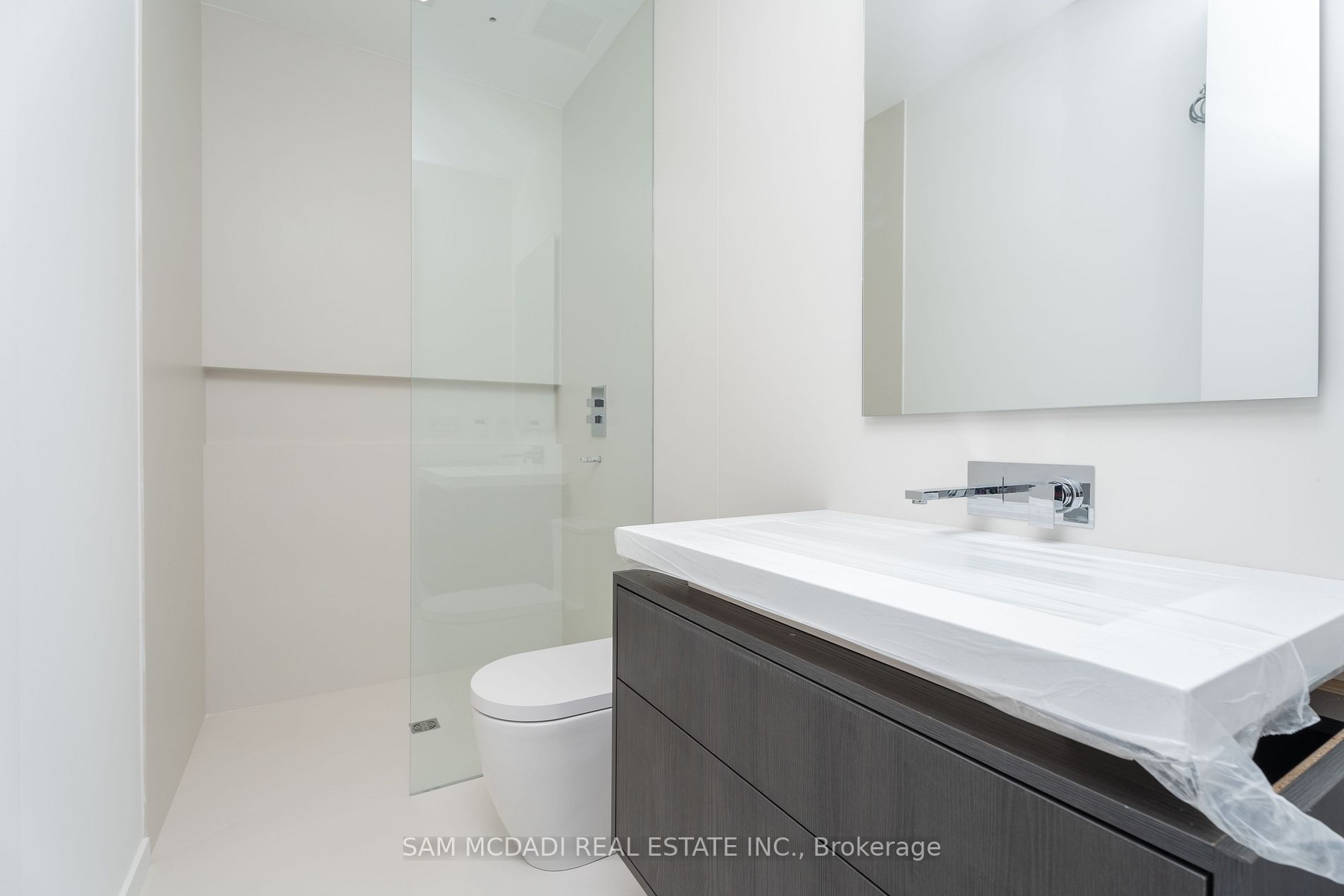 762 Montbeck Cres
