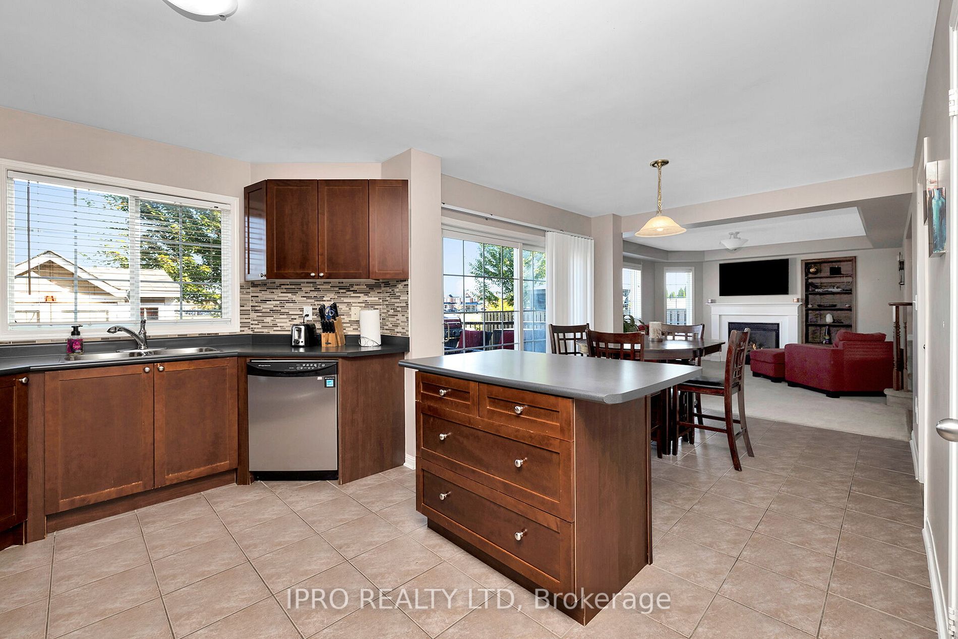 11 Bonavista Dr