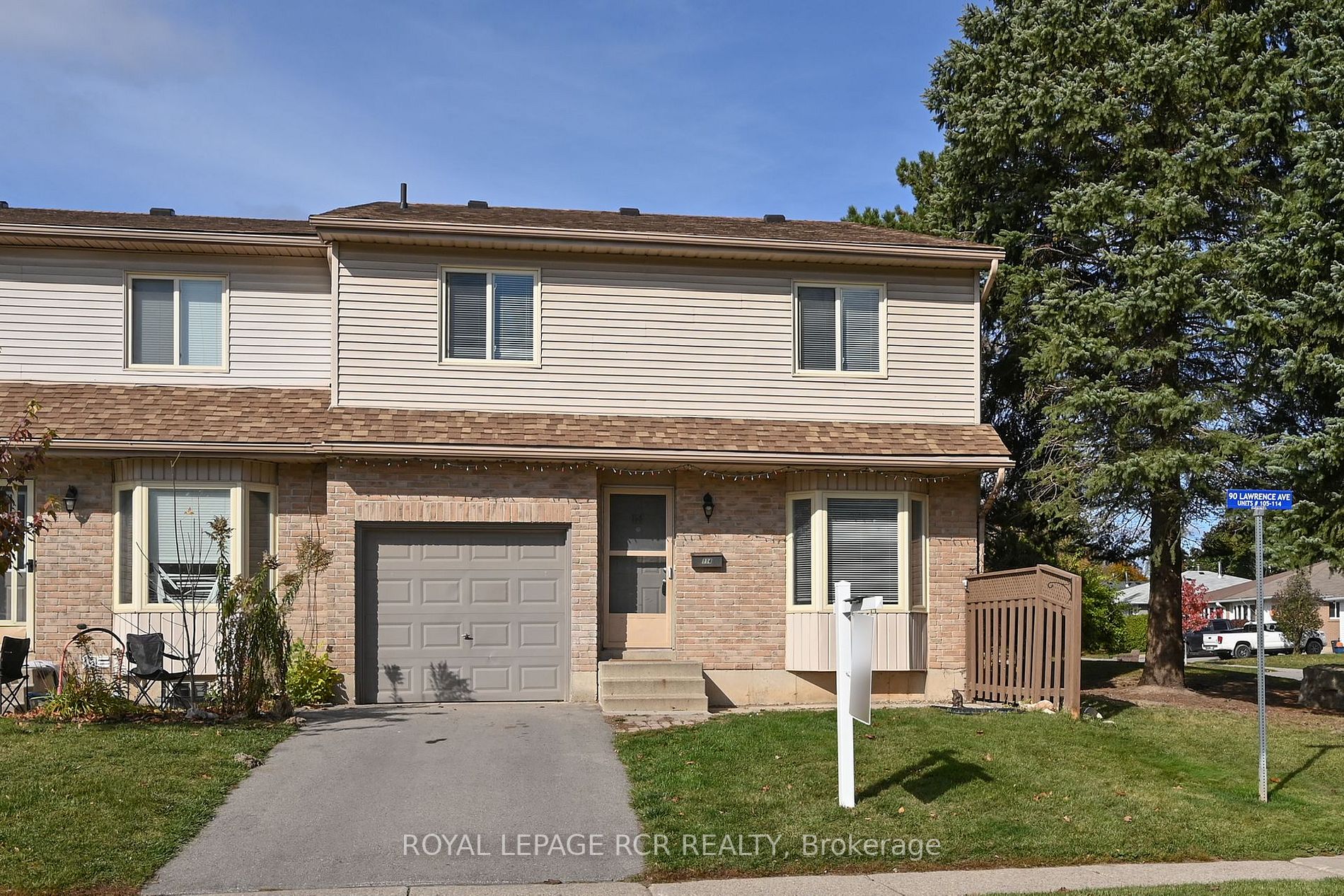 90 Lawrence Ave, #114