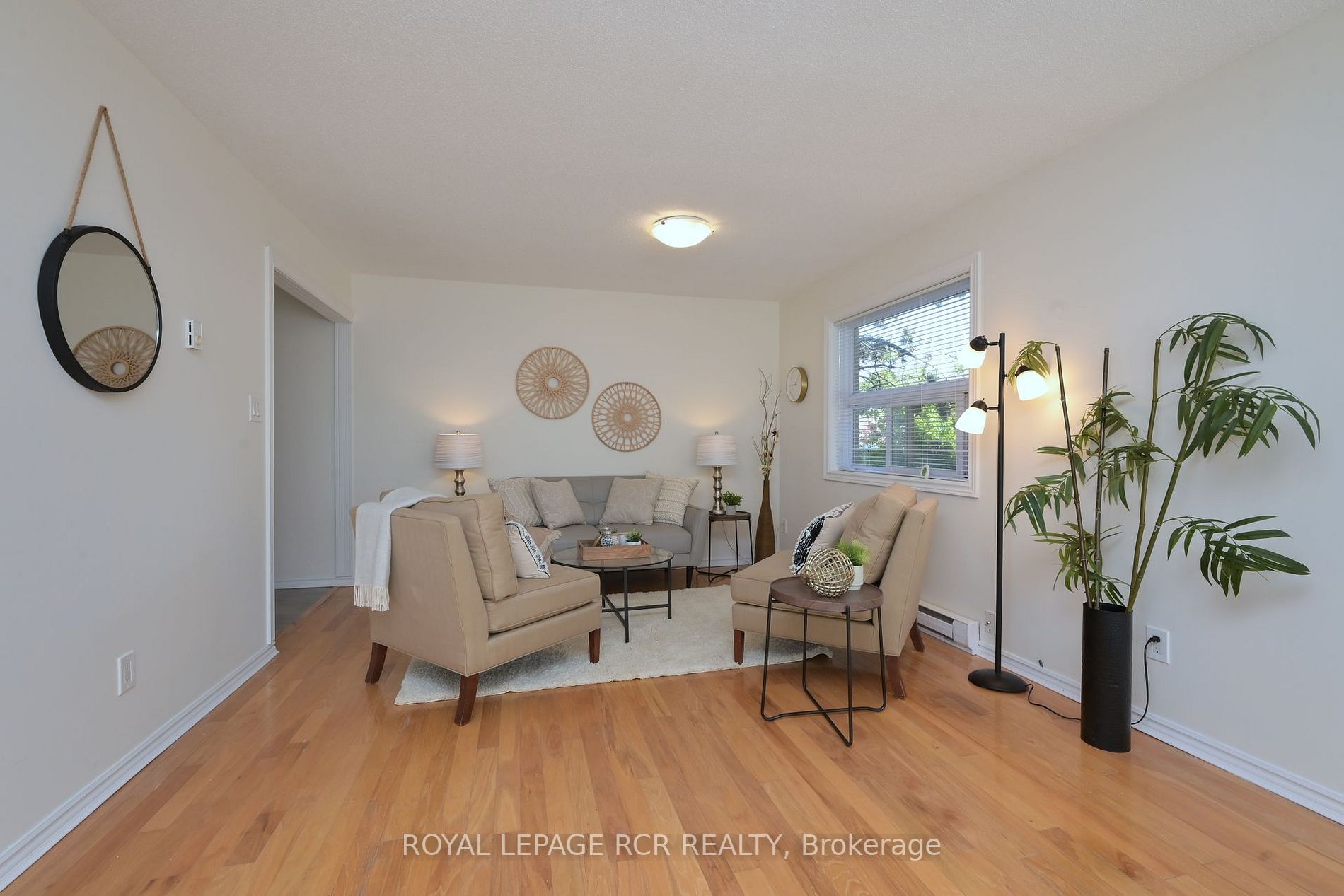 90 Lawrence Ave, #114
