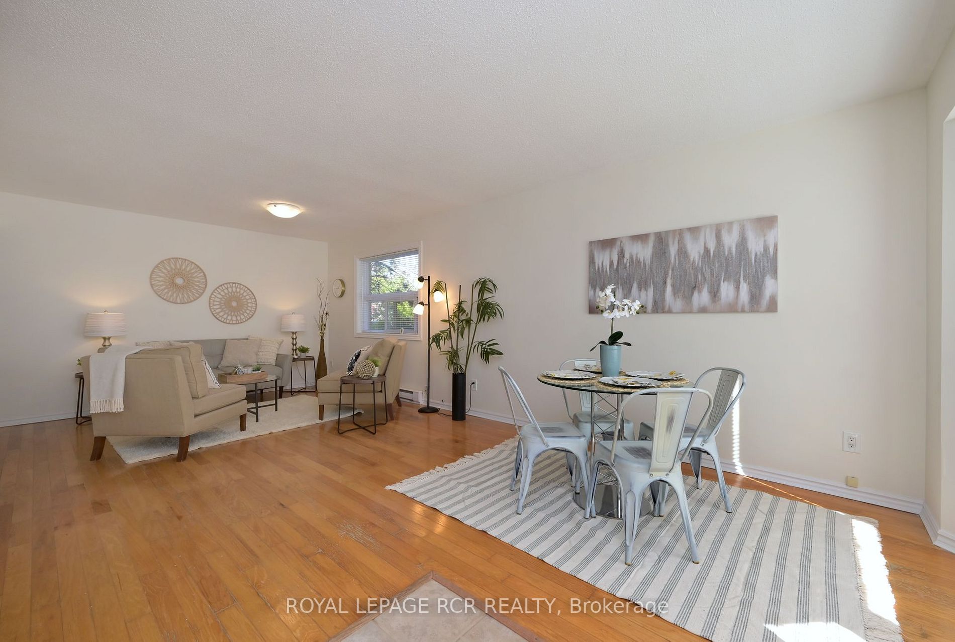90 Lawrence Ave, #114