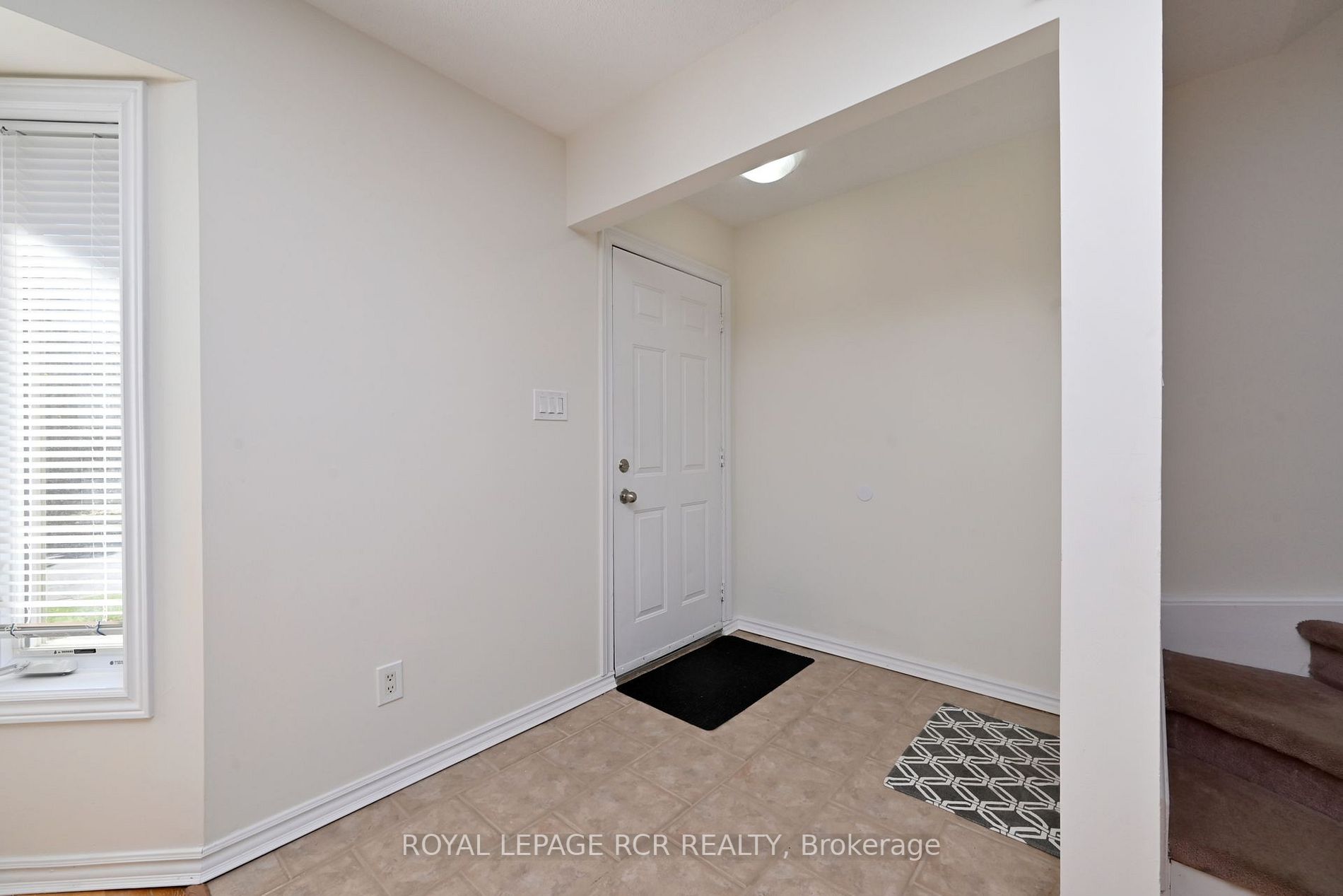 90 Lawrence Ave, #114