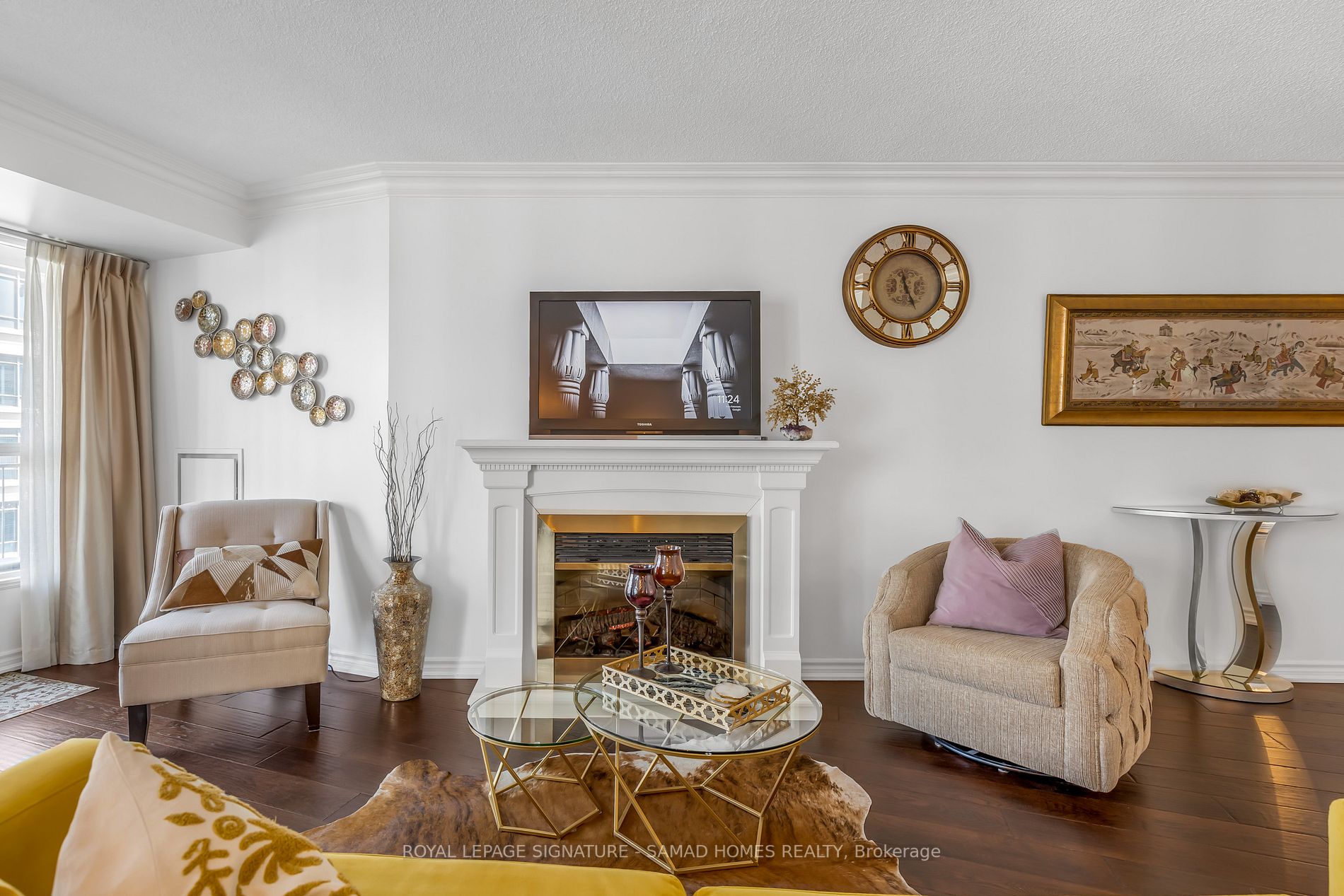 2111 Lake Shore Blvd W, #818