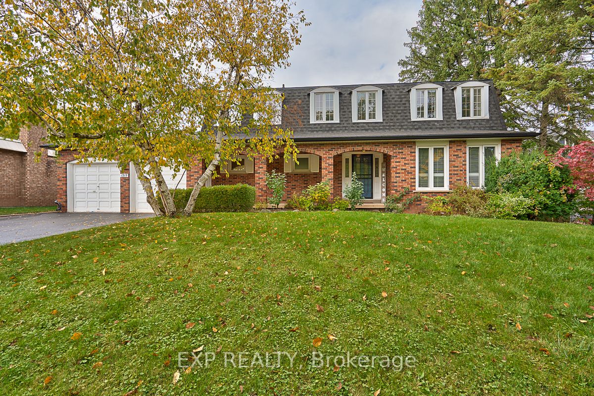 1213 Willowbrook Dr