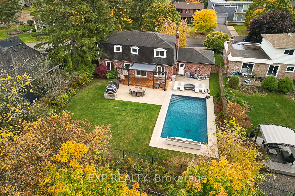 1213 Willowbrook Dr