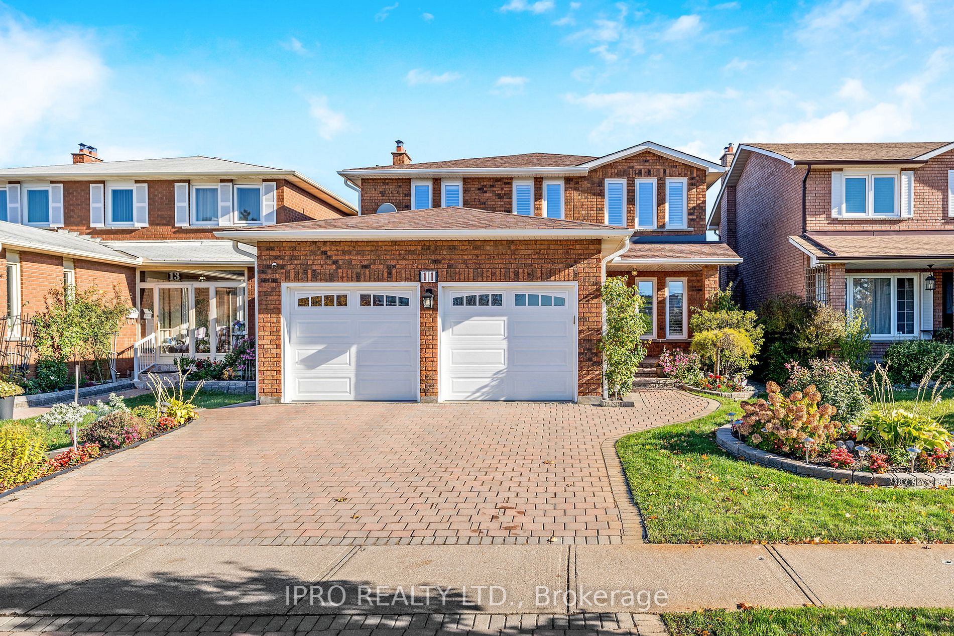 11 Turtlecreek Blvd E
