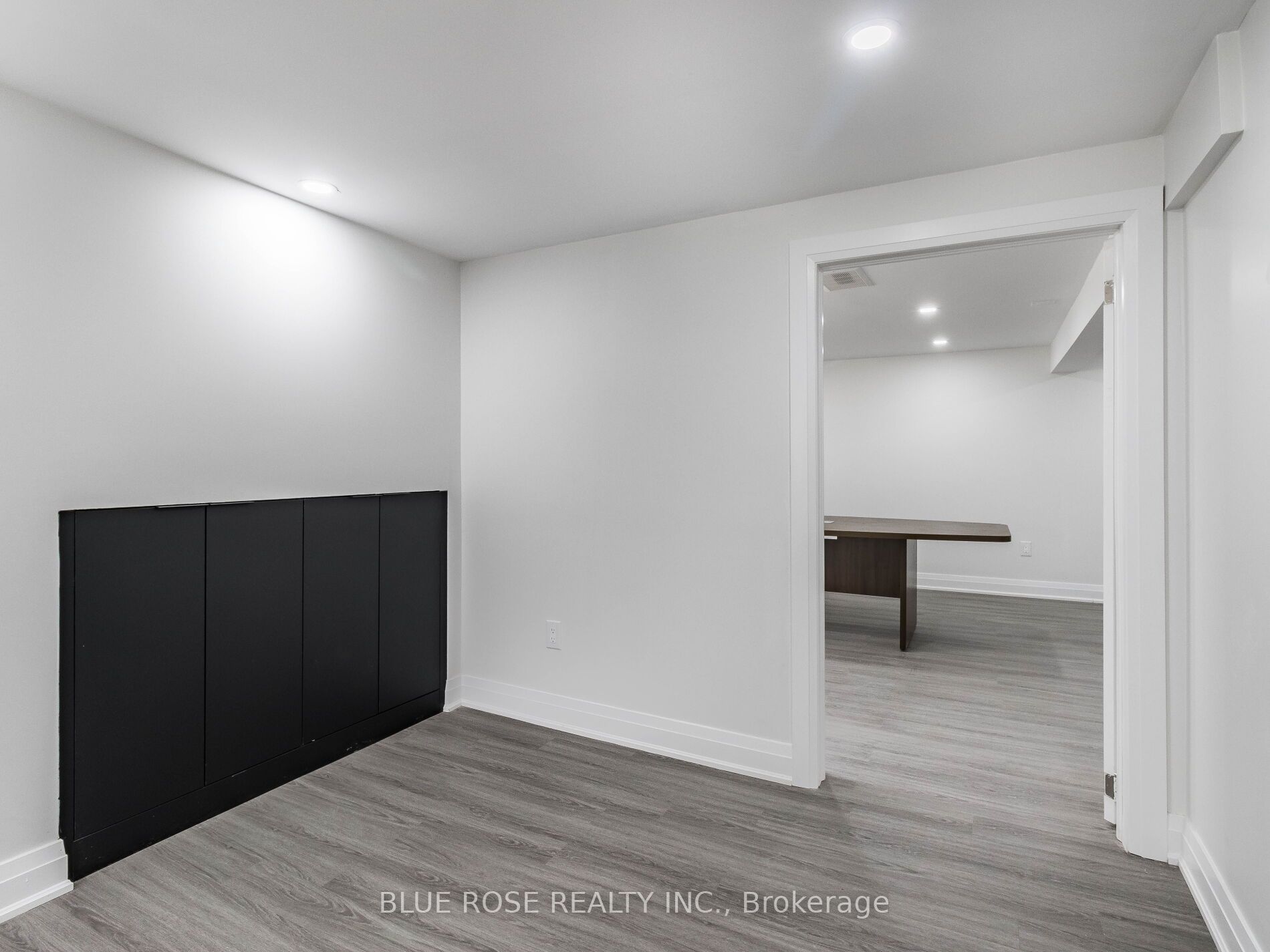 500 Guelph St