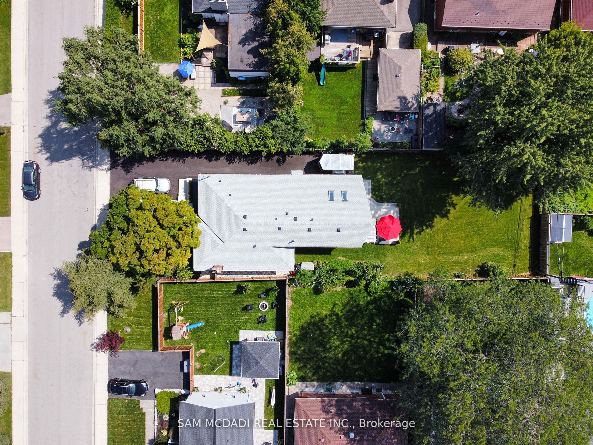 2252 Joyce St