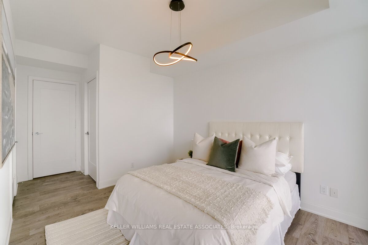 70 Annie Craig Dr, #4004