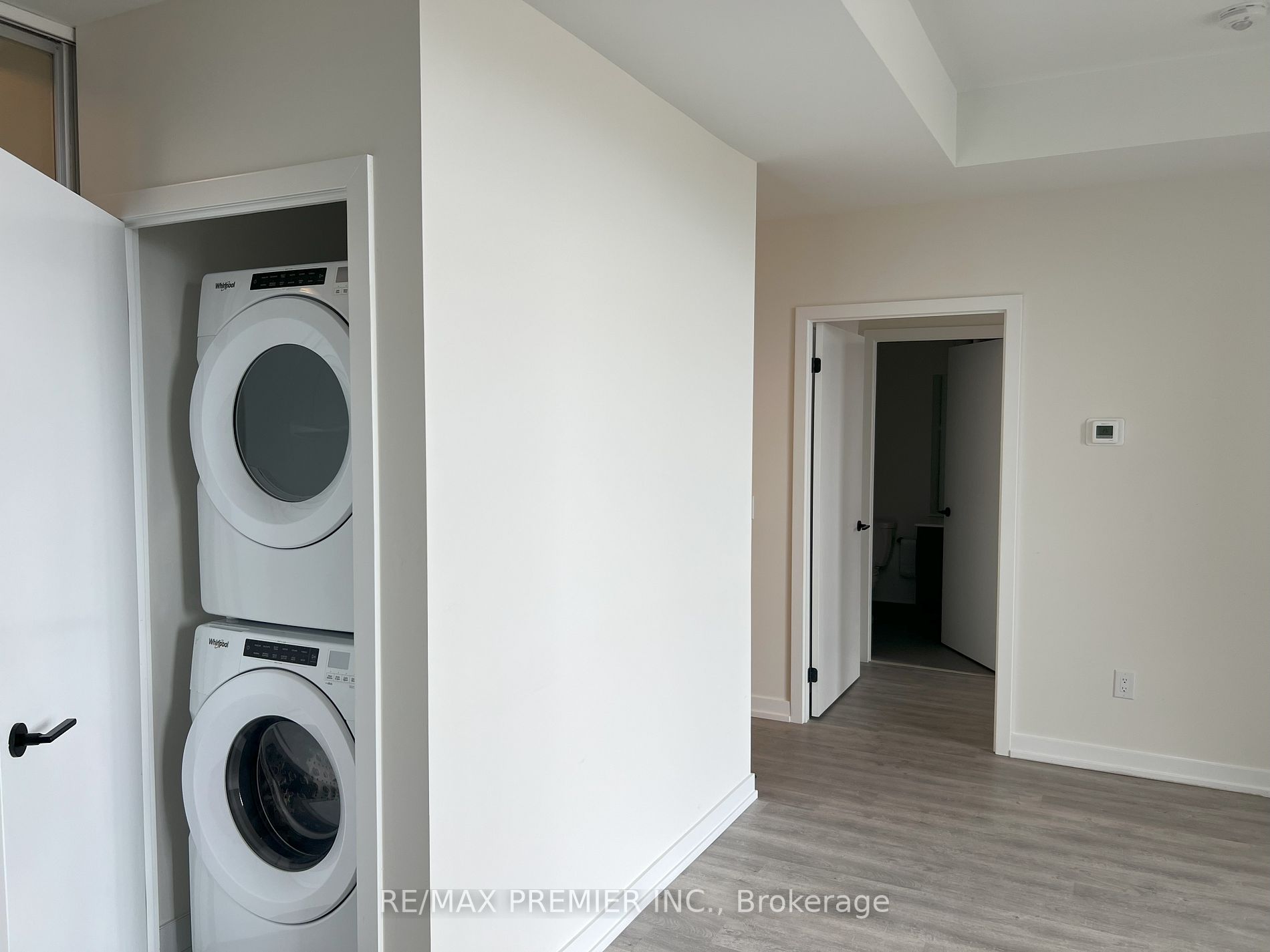 2300 St Clair Ave W, #615