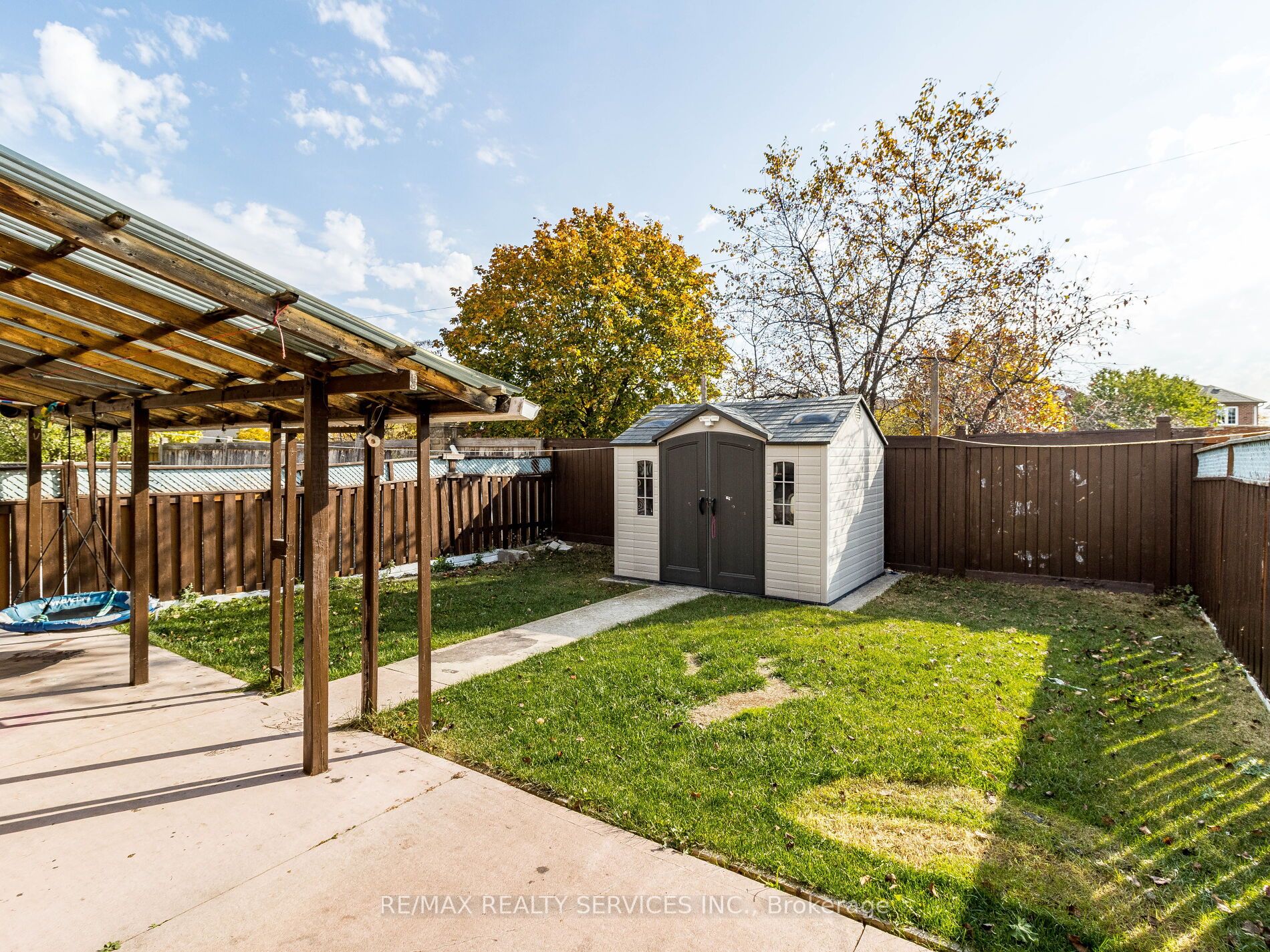 51 Blue Whale Blvd