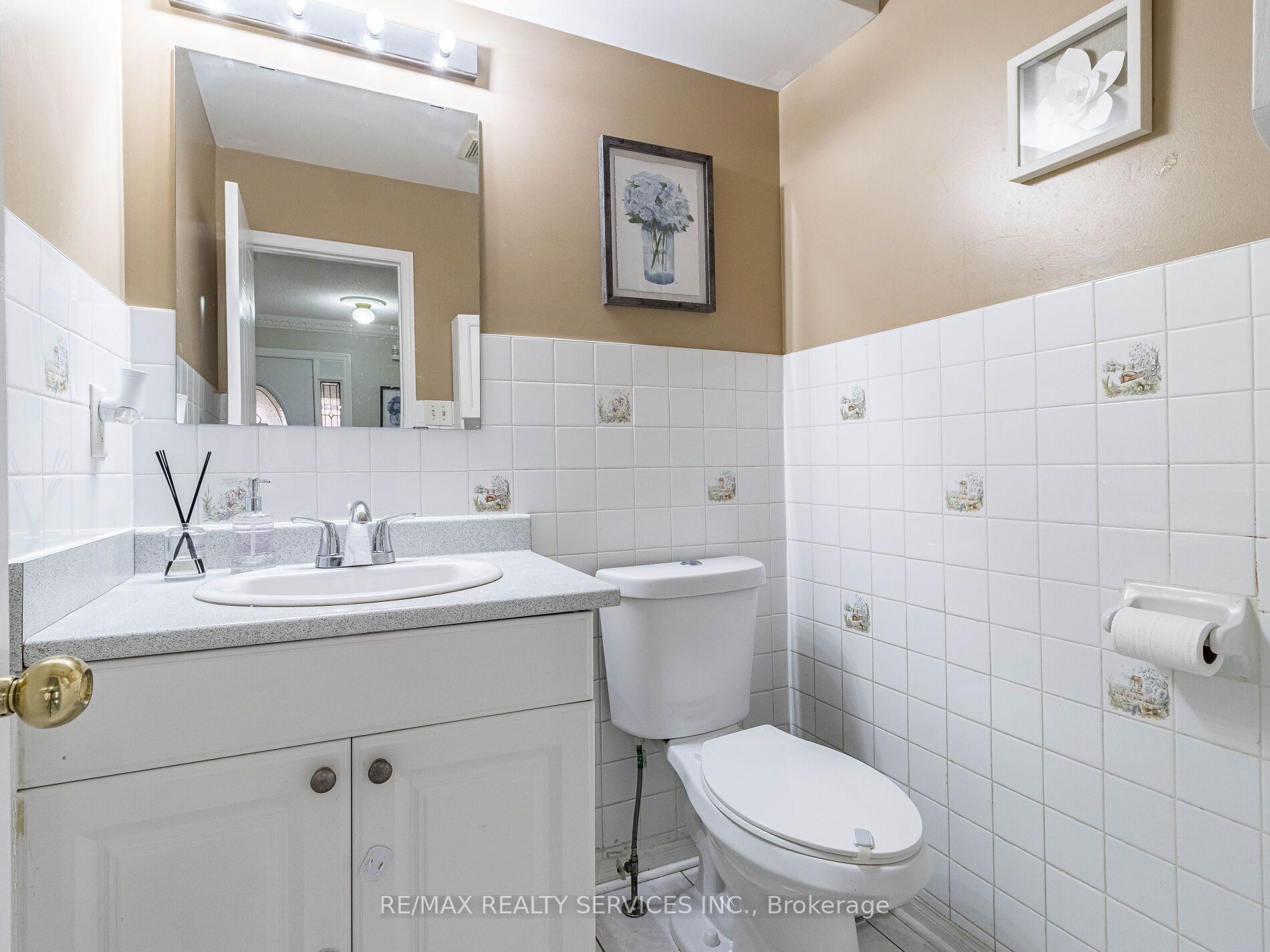 51 Blue Whale Blvd
