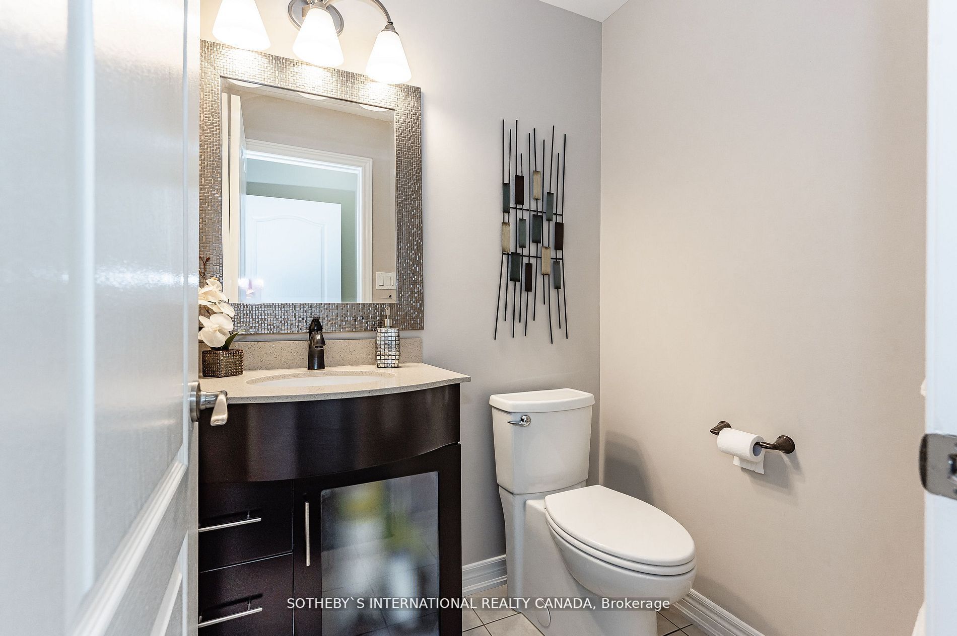41 Amaryllis Dr