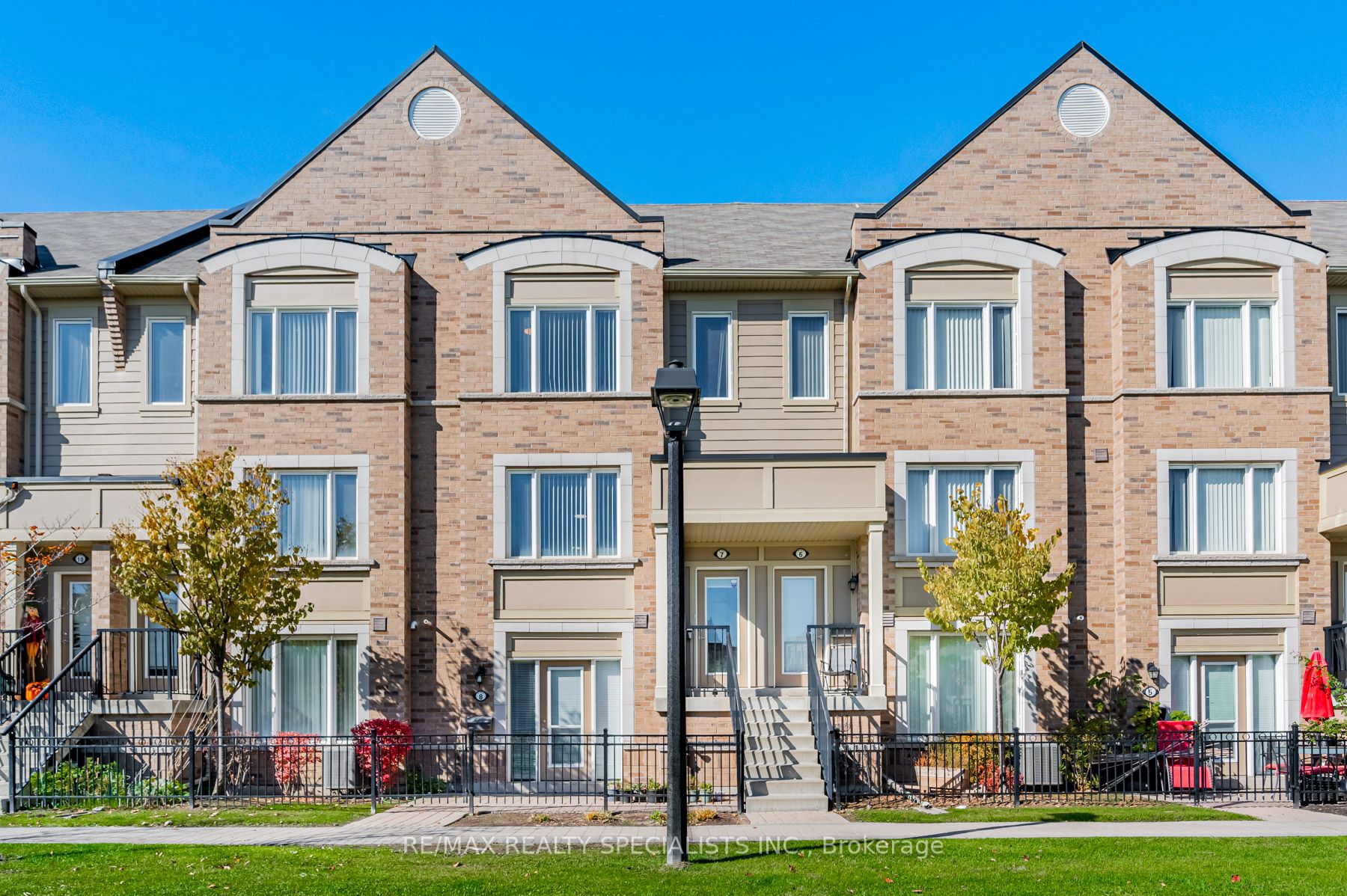 3185 Boxford Cres, #7