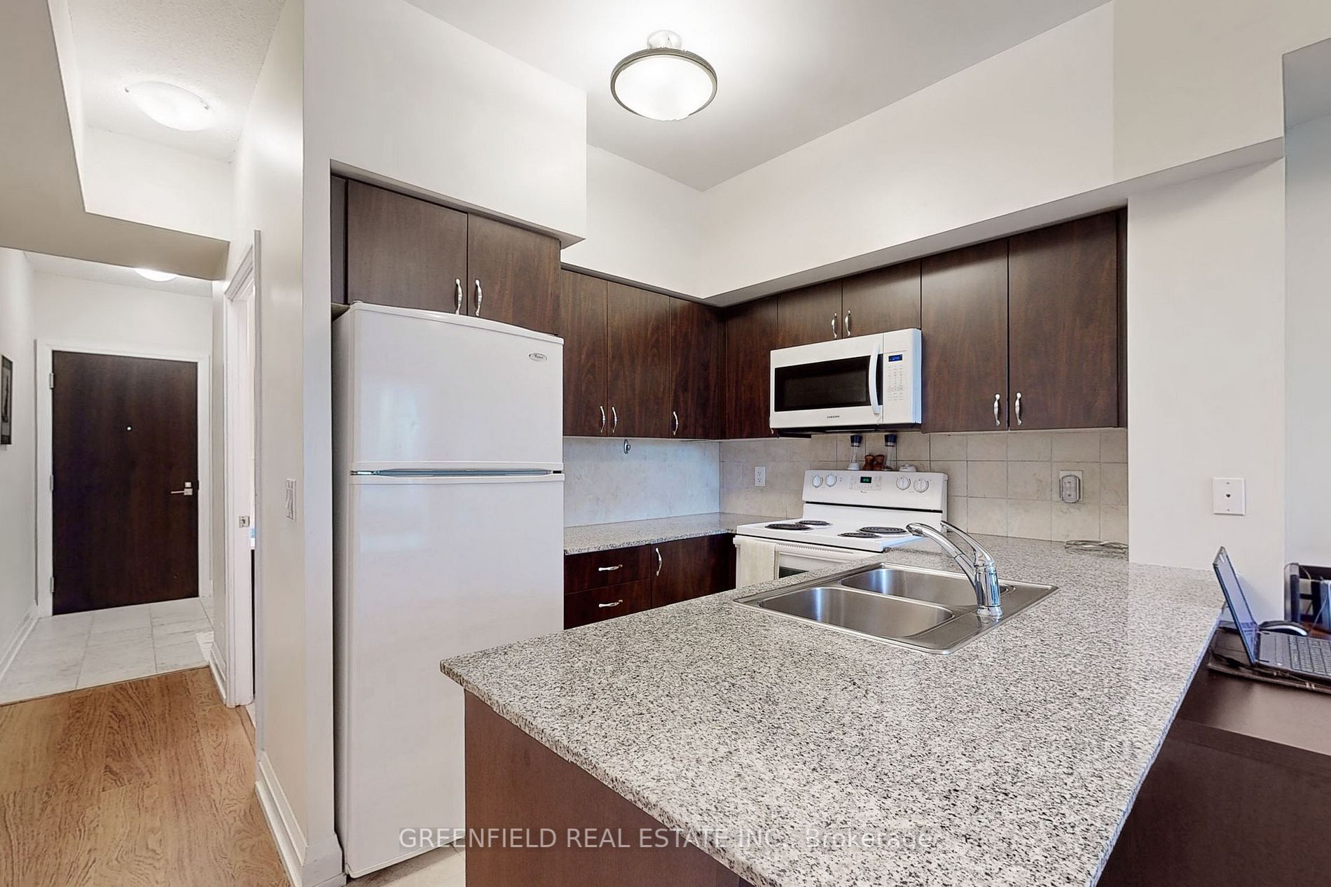 55 De Boers Dr, #303