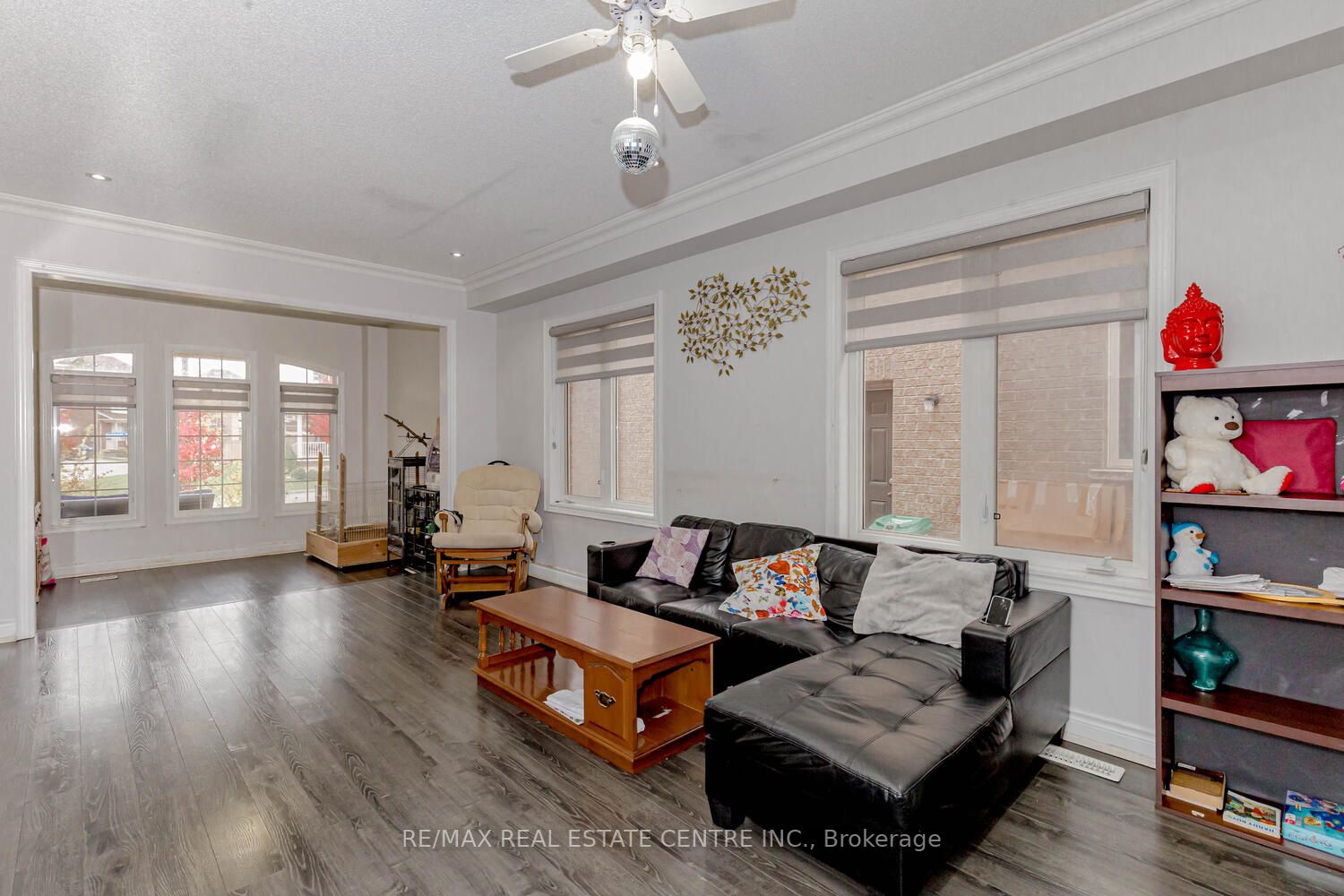 30 Rampart Dr
