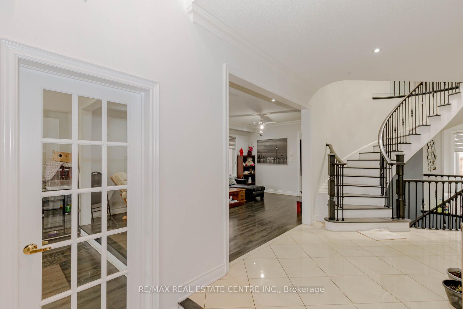 30 Rampart Dr