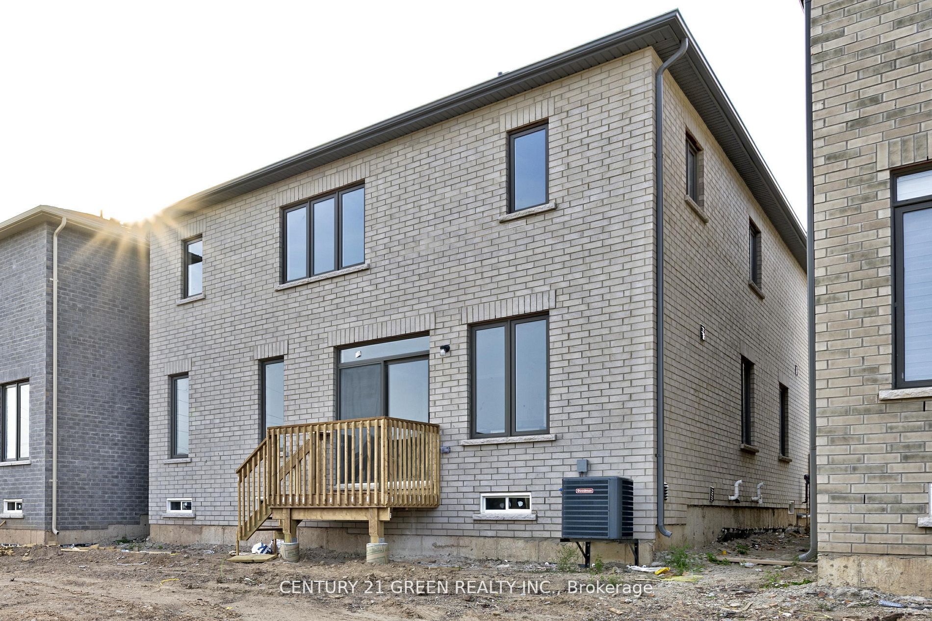 343 Valleyway Dr