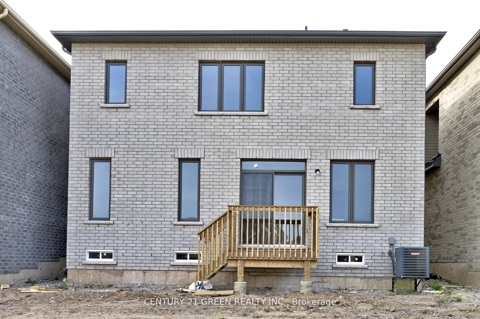 343 Valleyway Dr