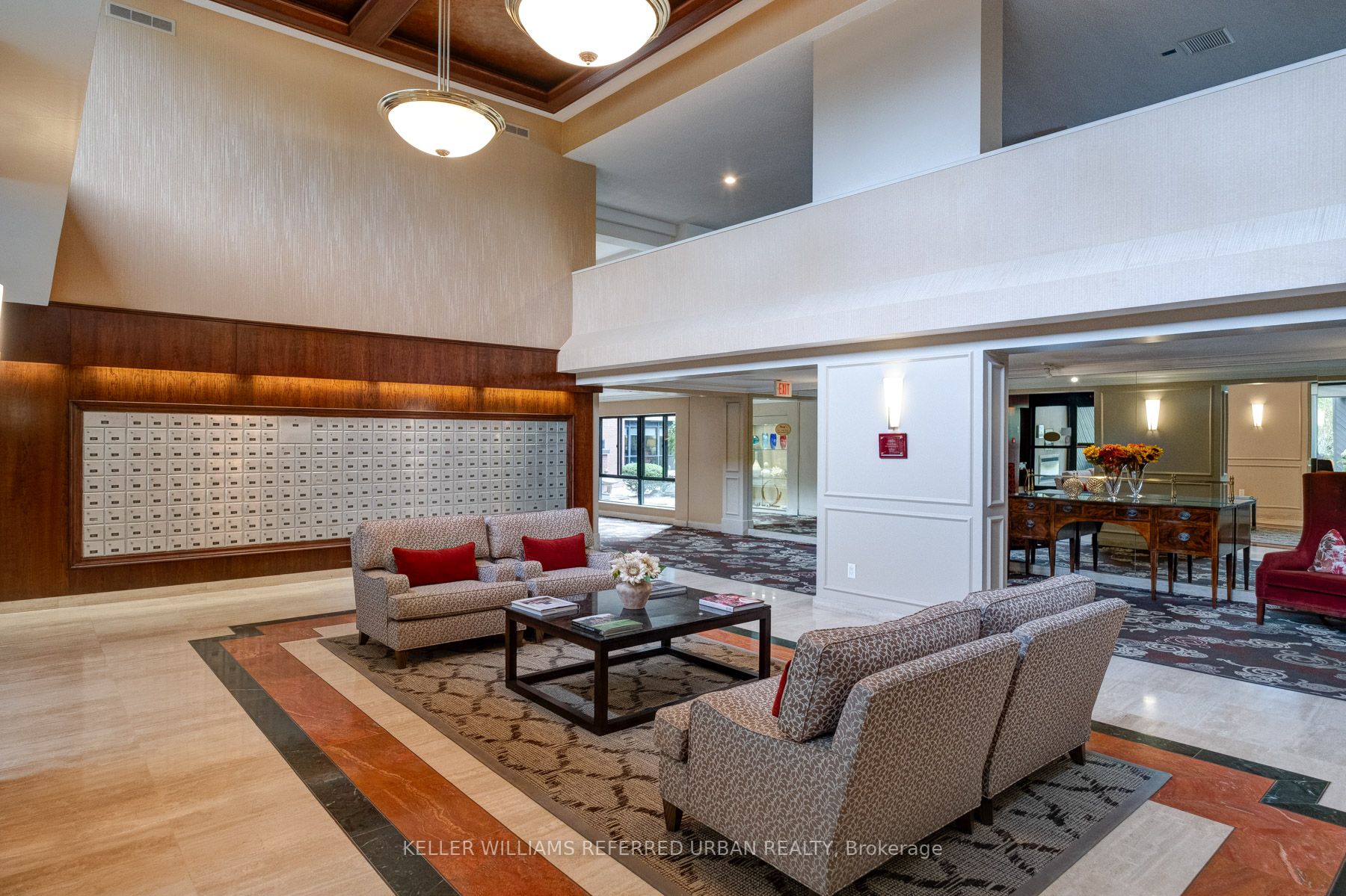 1400 Dixie Rd W, #1013