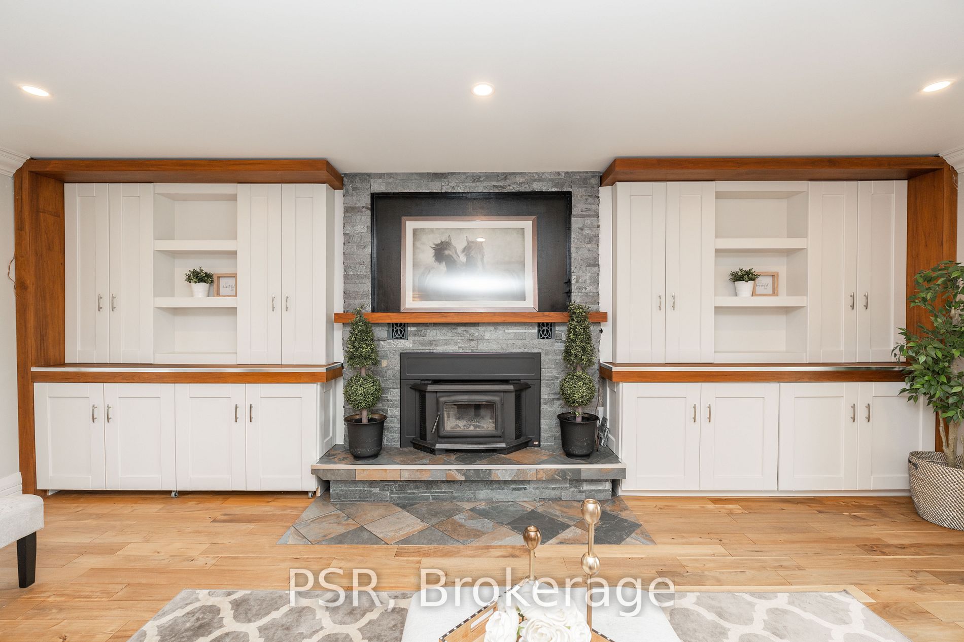 15942 Mount Wolfe Rd