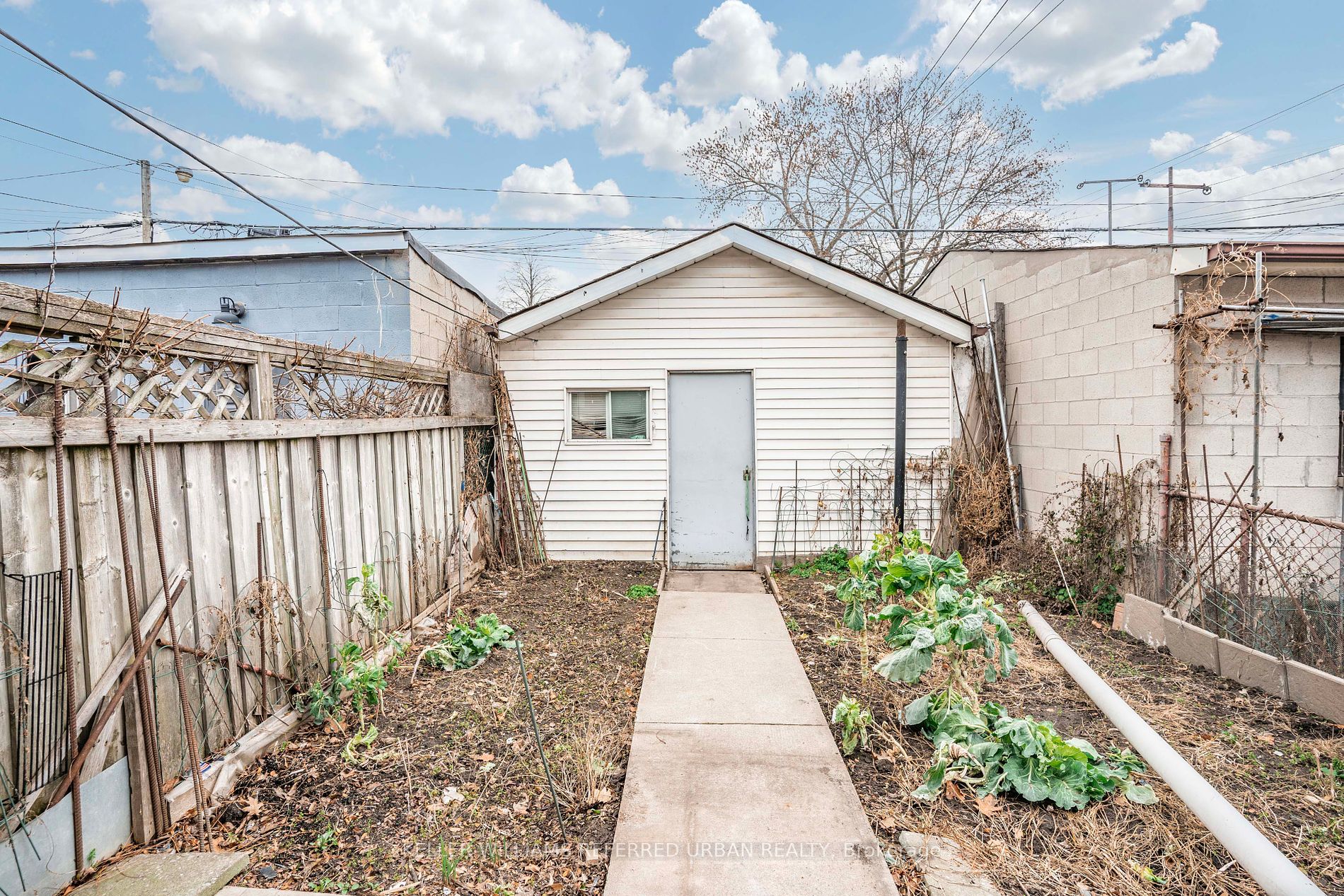 108 Armstrong Ave