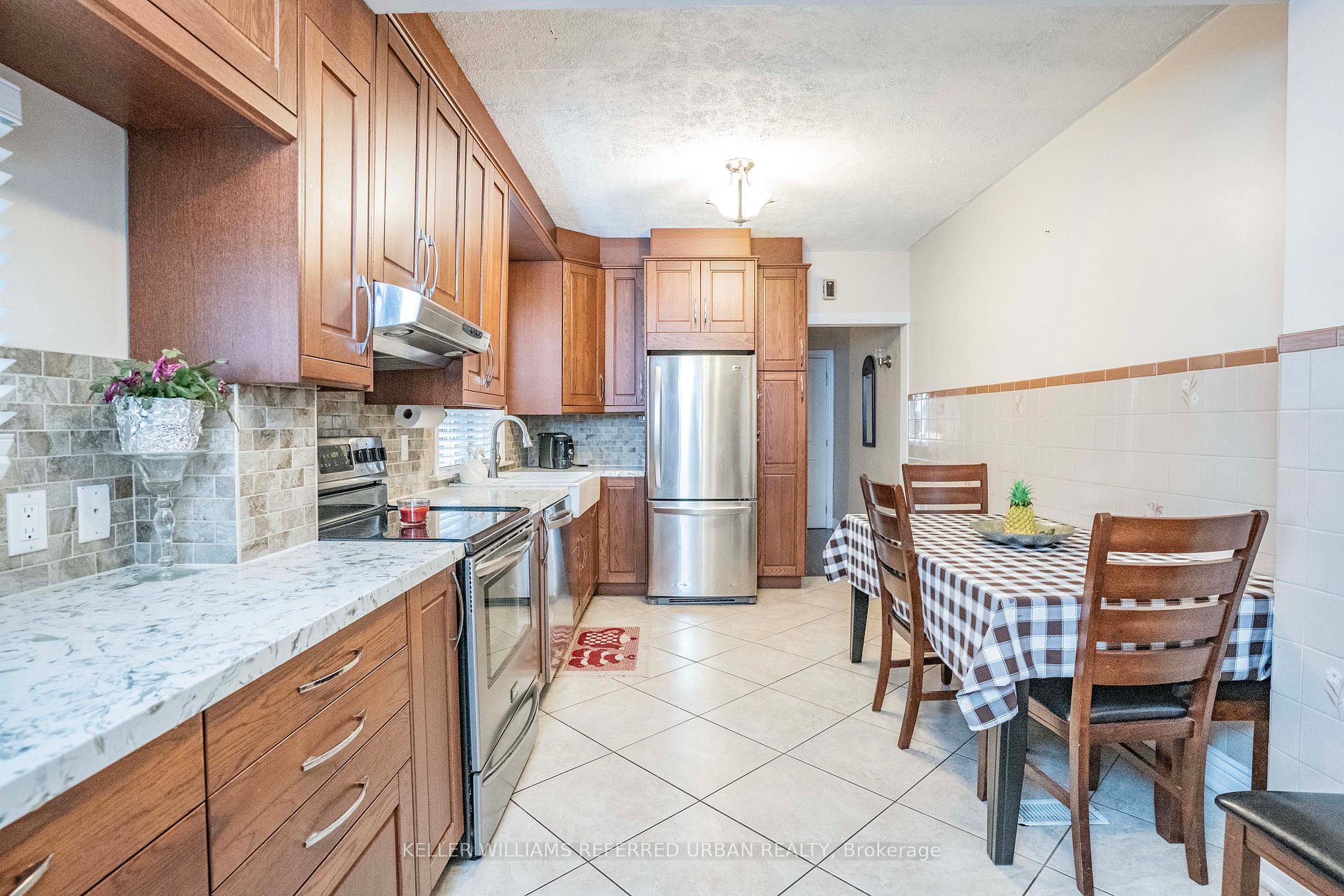 108 Armstrong Ave
